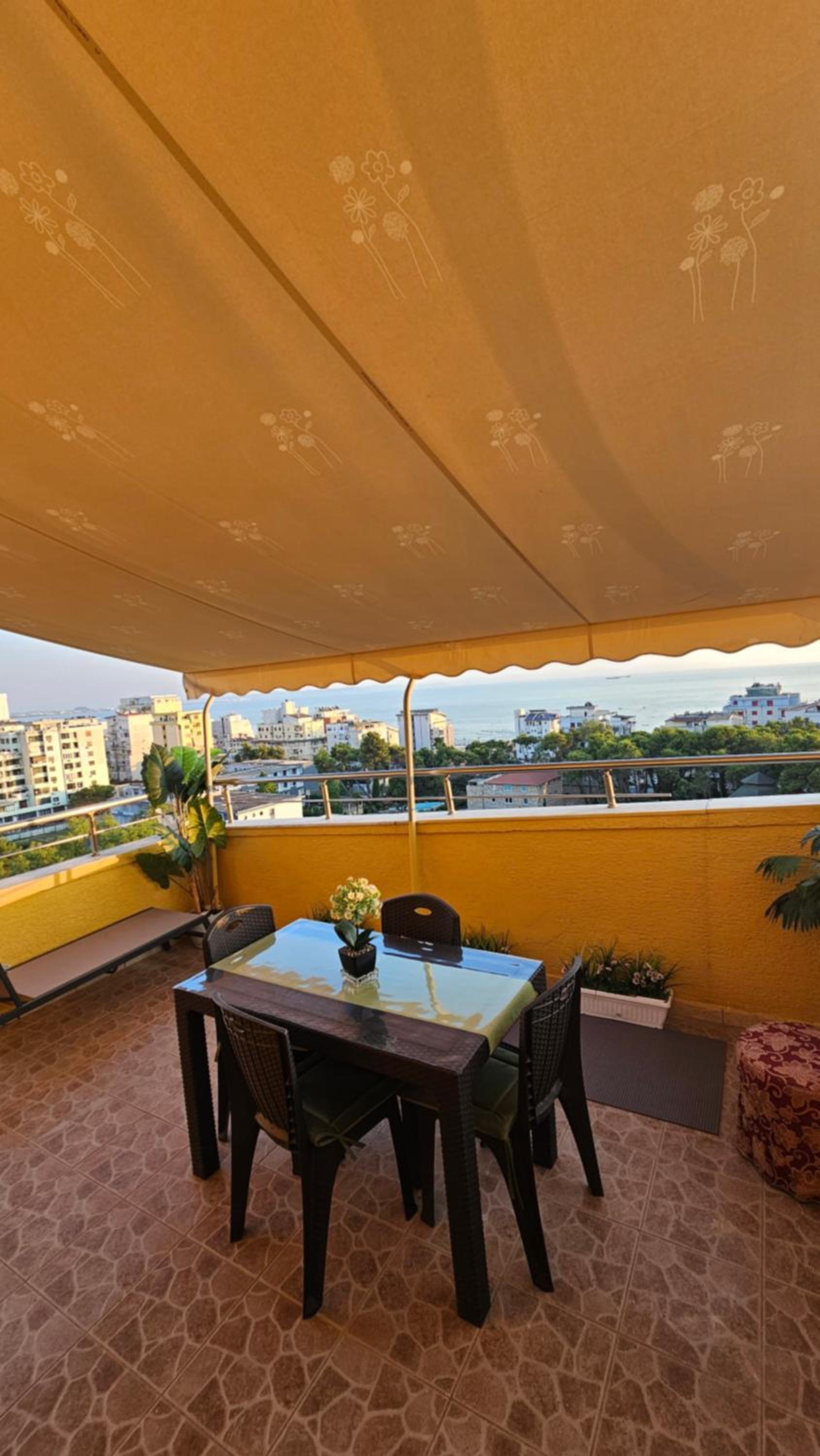 Xhejn's Veranda 7