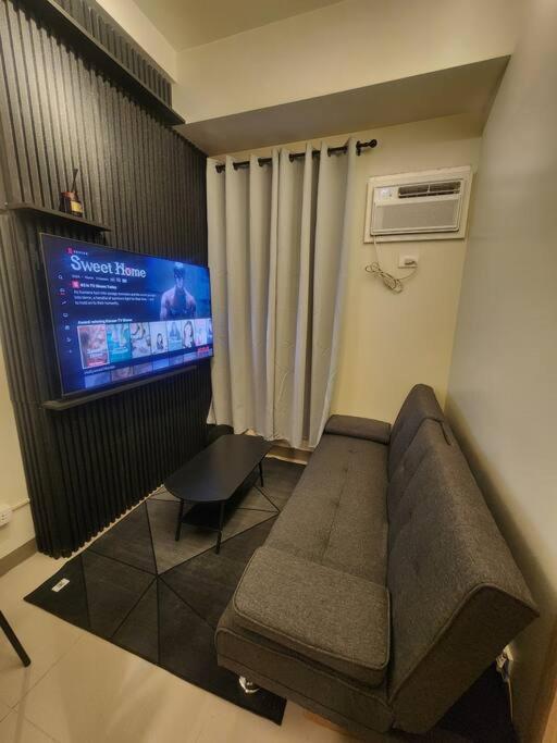 Eastside Charm Suite