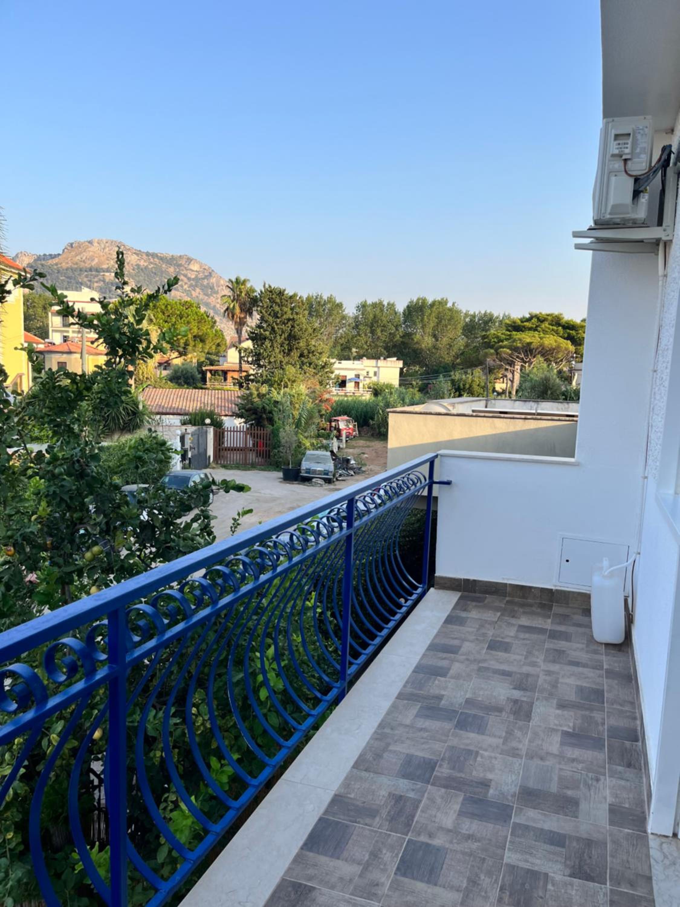 Villa del Limone , Mondello Via deucalione 18 ,via Miseno 18 view 3