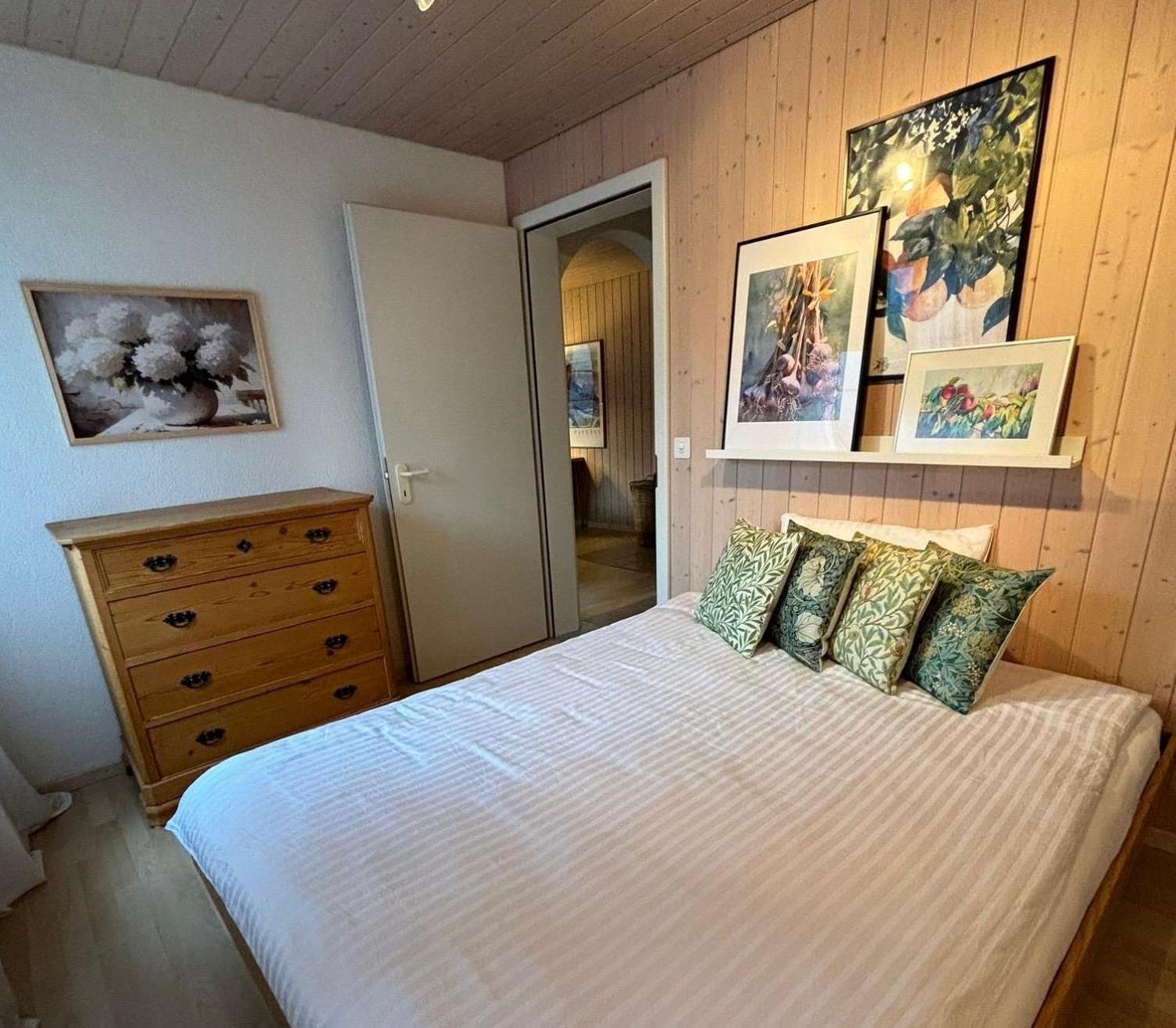 Lake Park Apartment