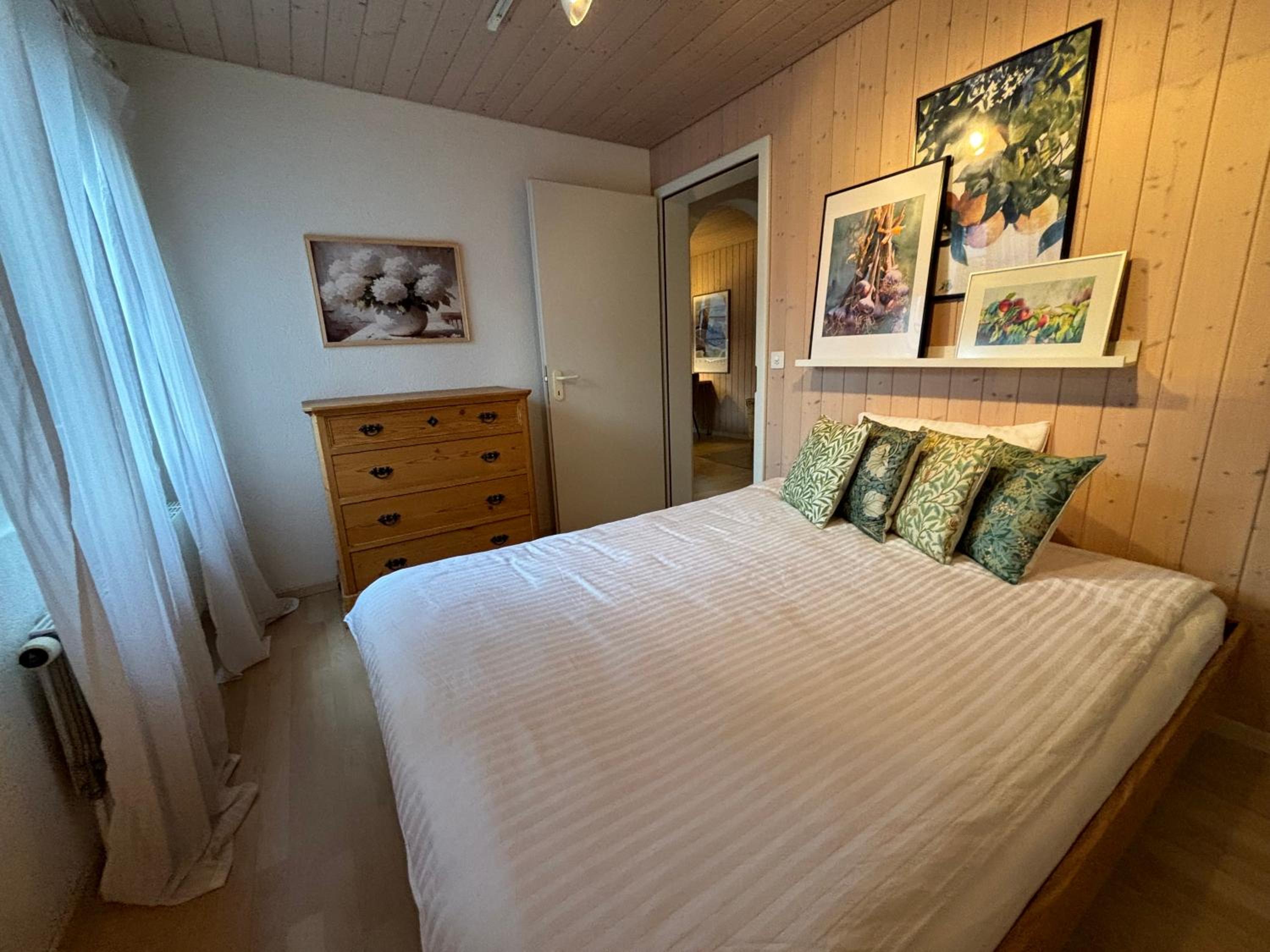 Lake Park Apartment
