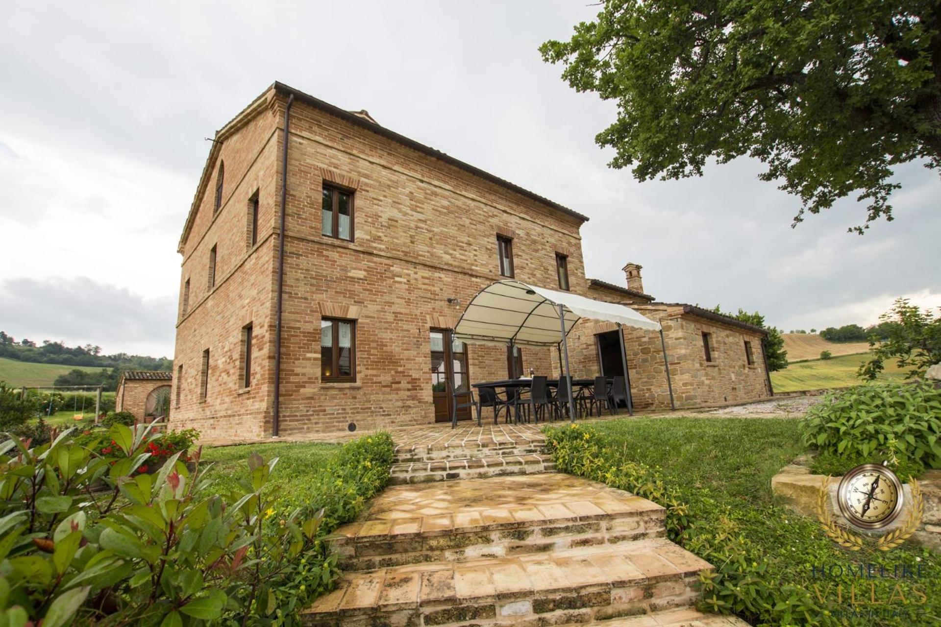 Dreamy Brick Villa With Unbelievable View And A Pool