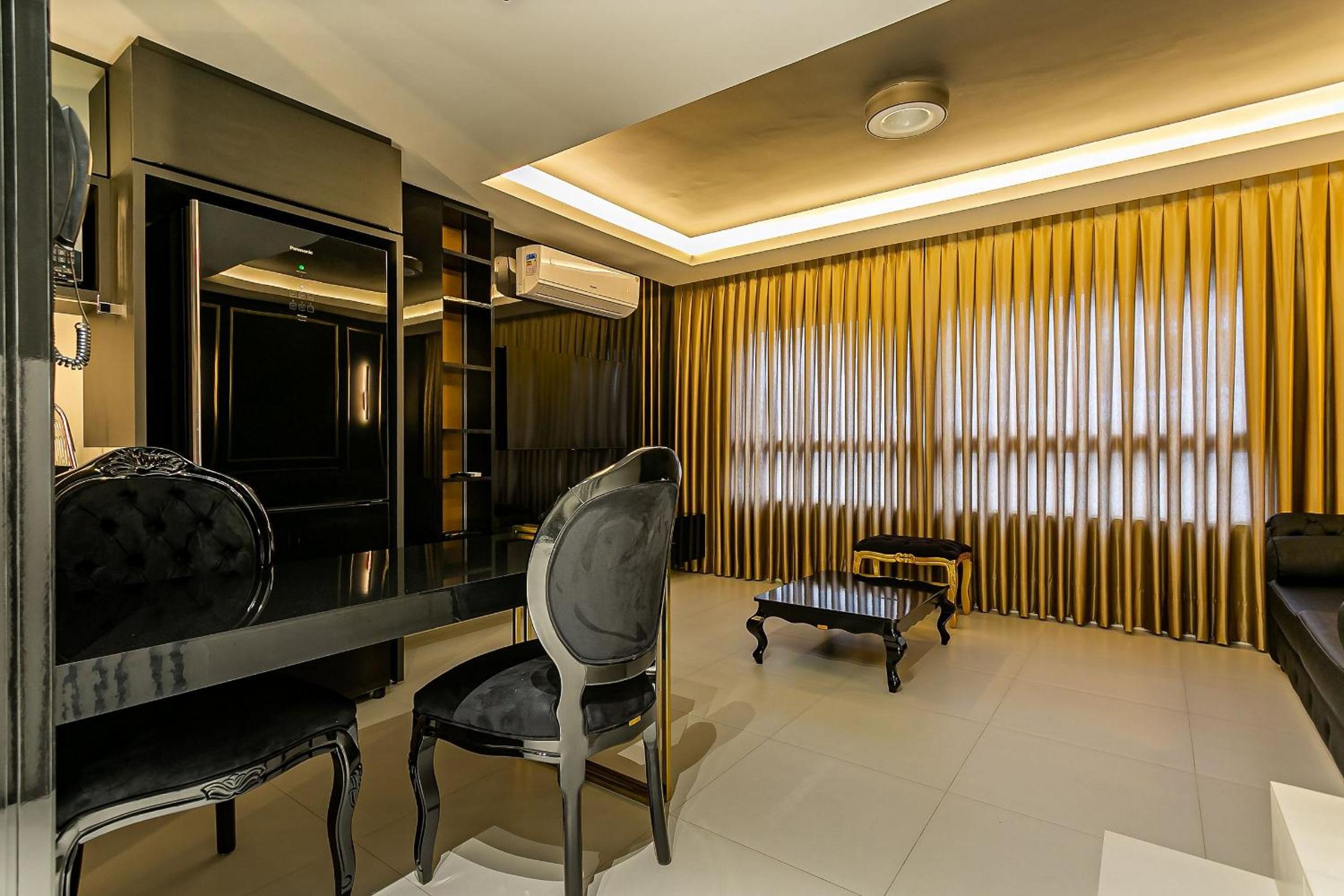 JRR - Apartments 240 meters from Jurerê Beach