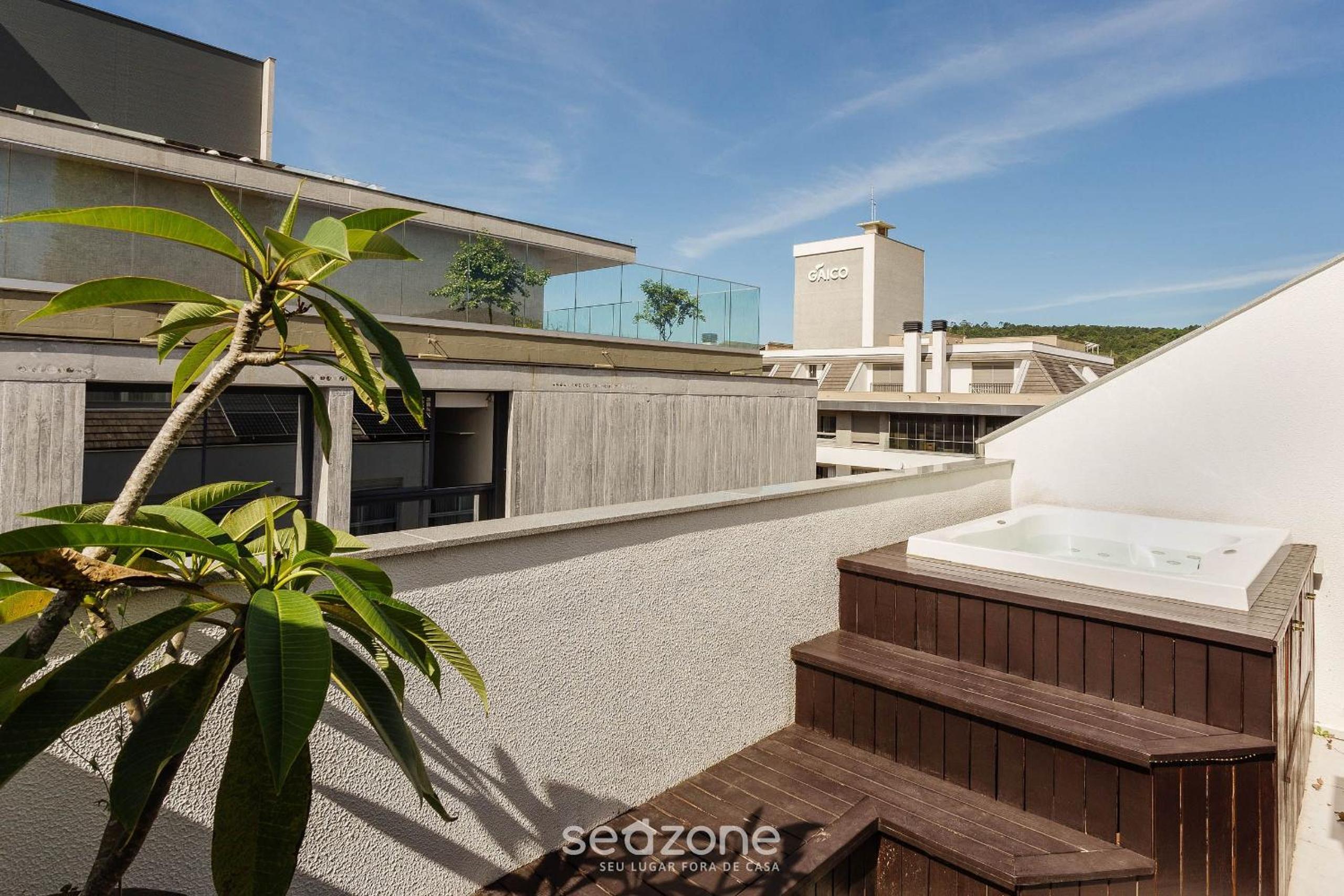 JRR - Apartments 240 meters from Jurerê Beach