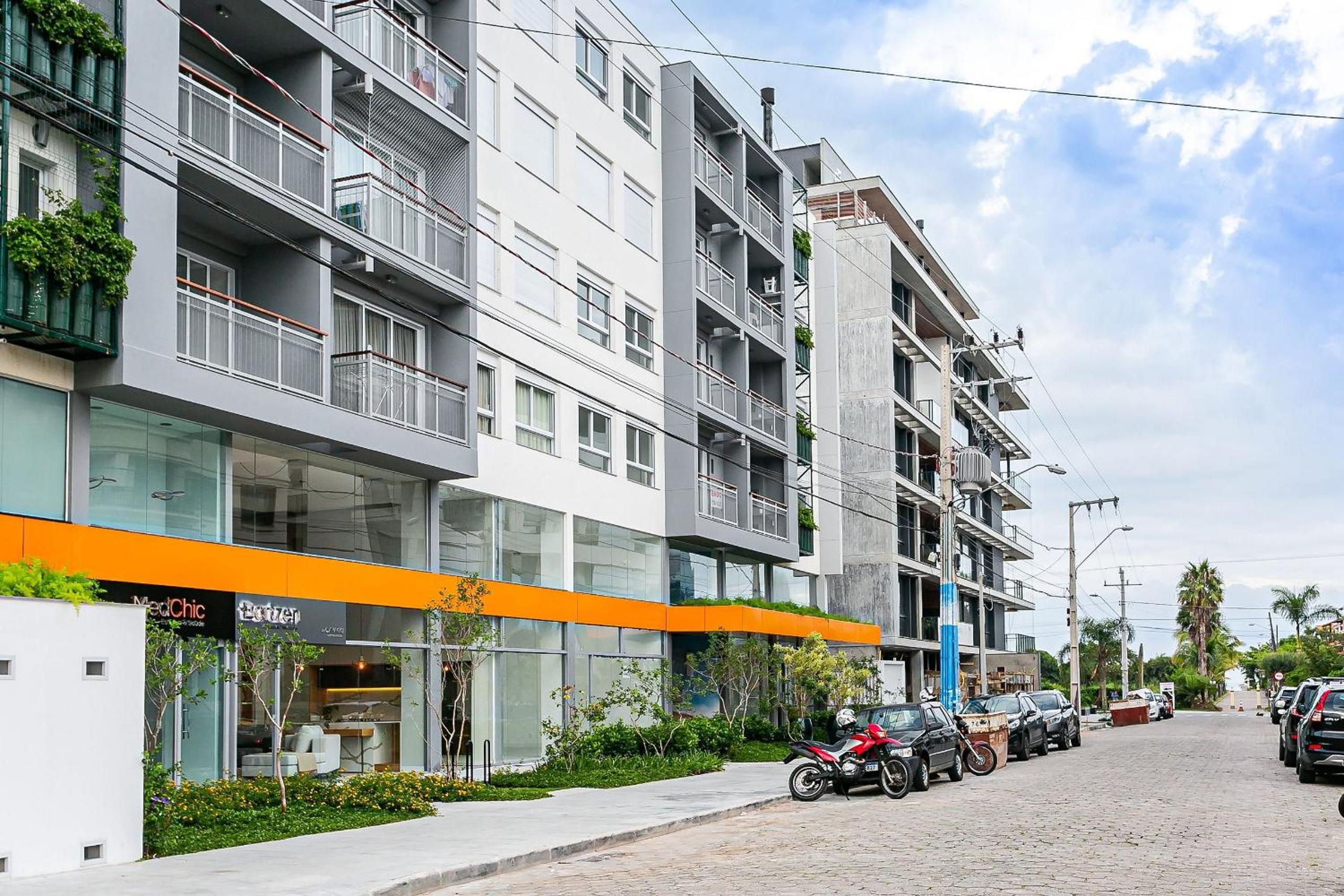 JRR - Apartments 240 meters from Jurerê Beach
