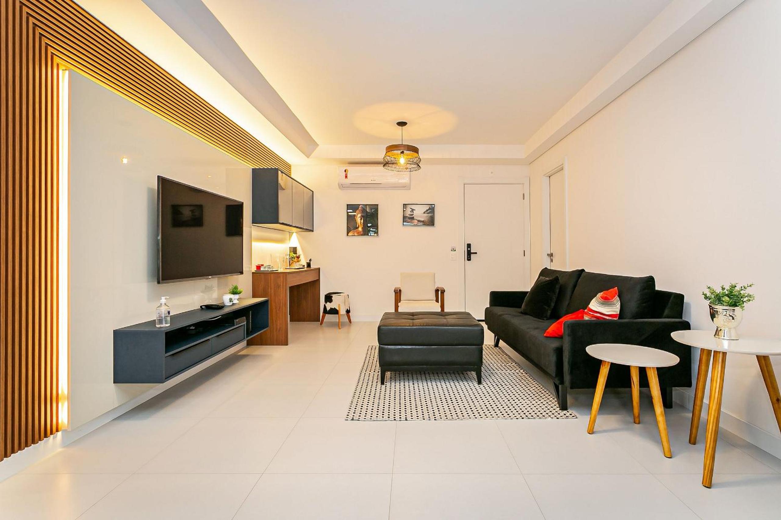 JRR - Apartments 240 meters from Jurerê Beach