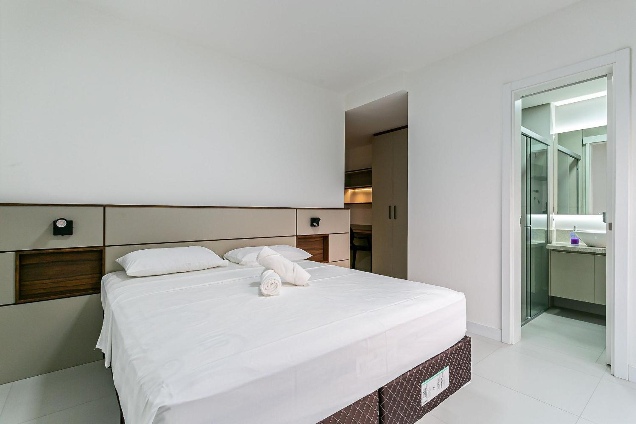 JRR - Apartments 240 meters from Jurerê Beach