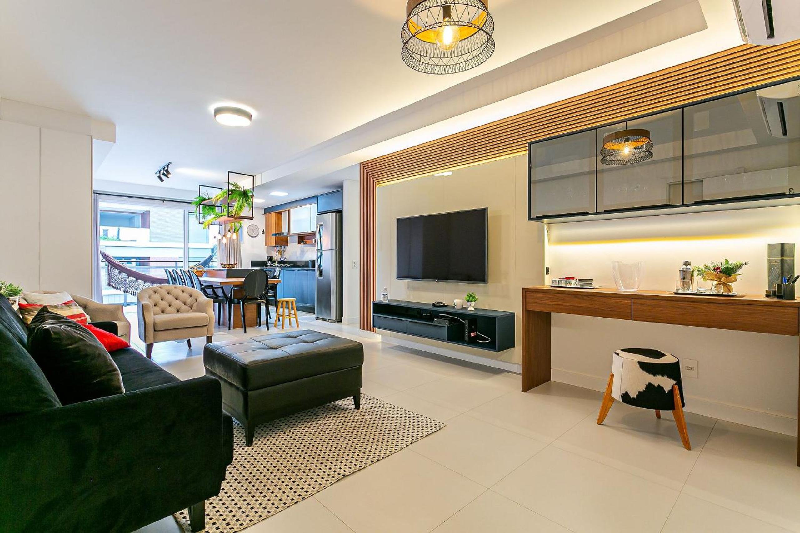JRR - Apartments 240 meters from Jurerê Beach
