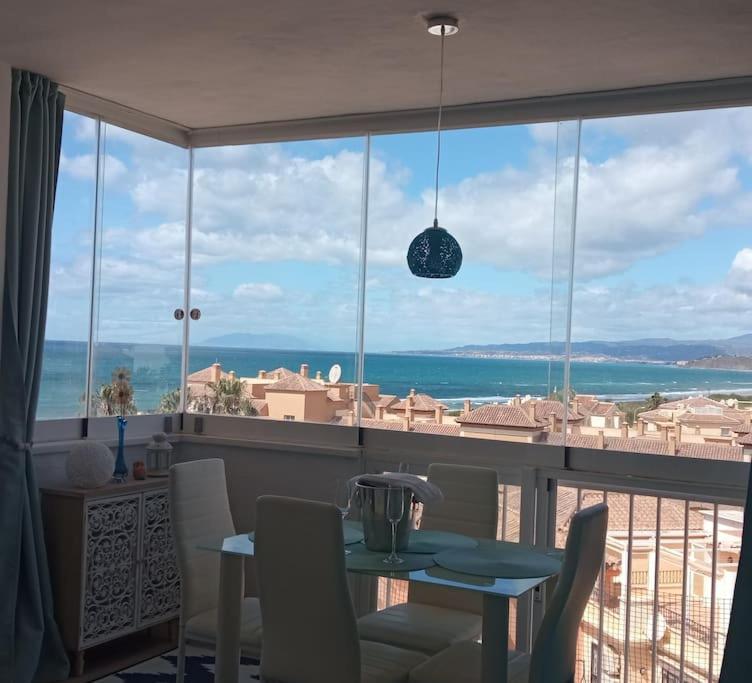 Bomboncito al lado del mar con vistas maravillosas