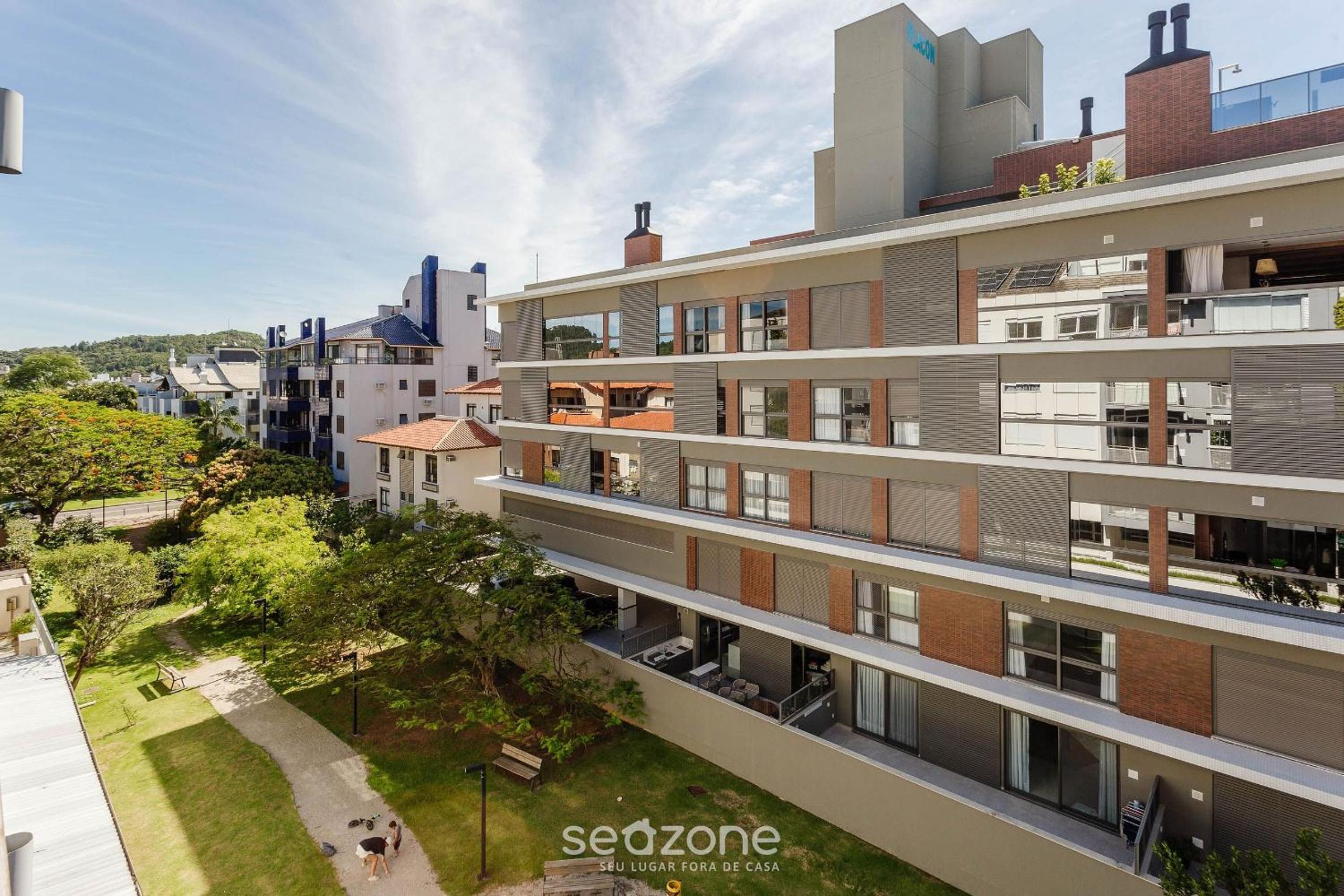JRR - Apartments 240 meters from Jurerê Beach