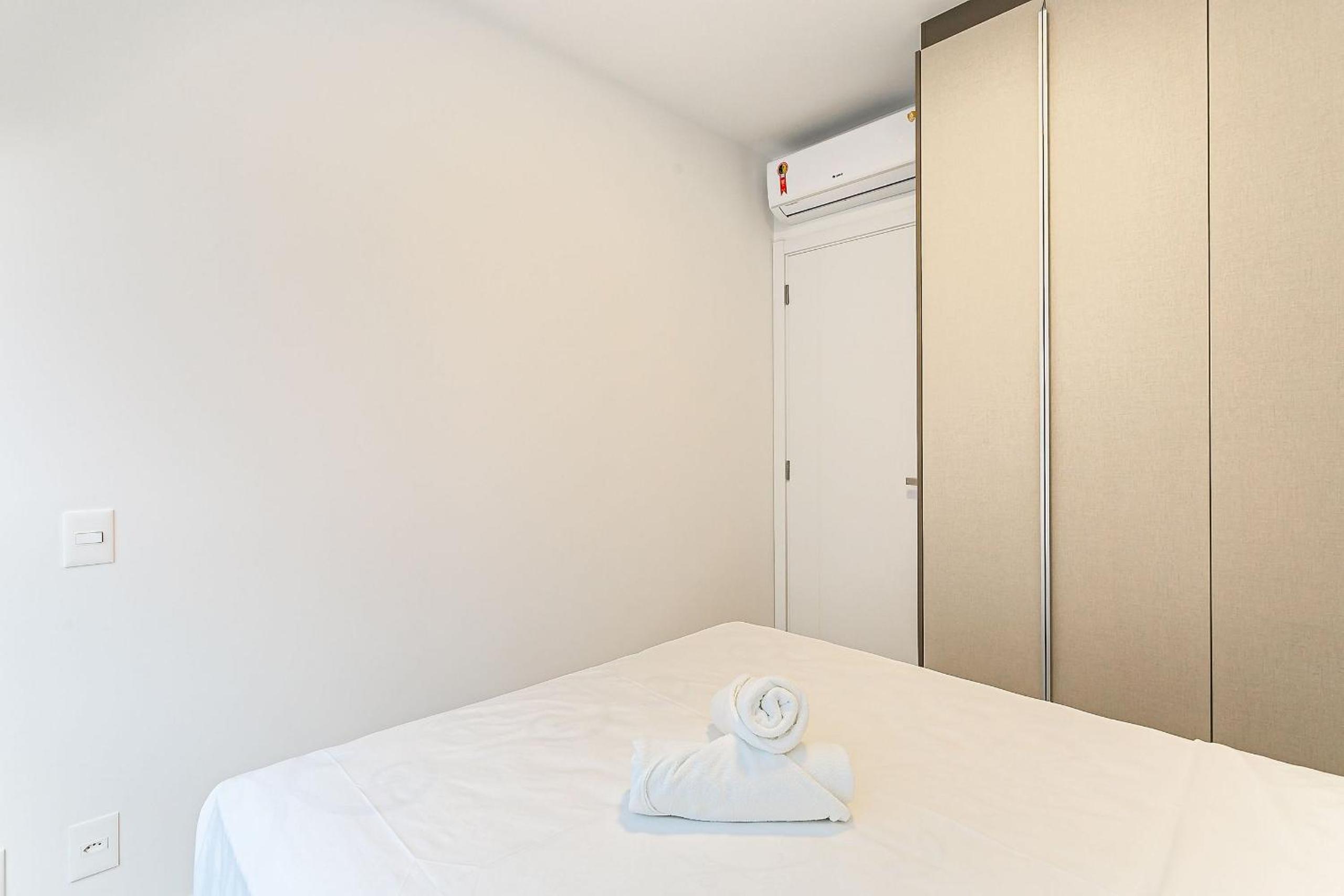 JRR - Apartments 240 meters from Jurerê Beach