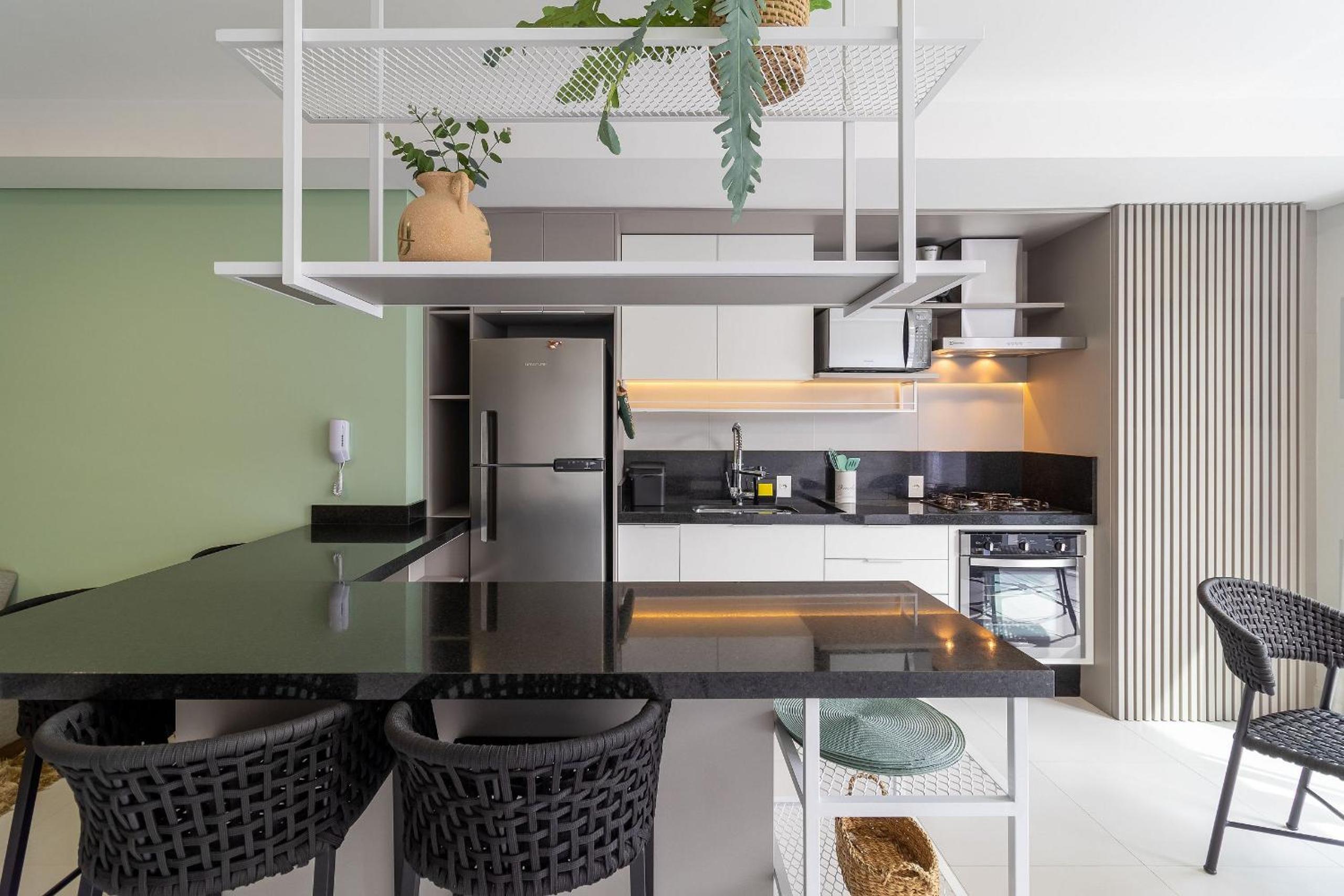 JRR - Apartments 240 meters from Jurerê Beach