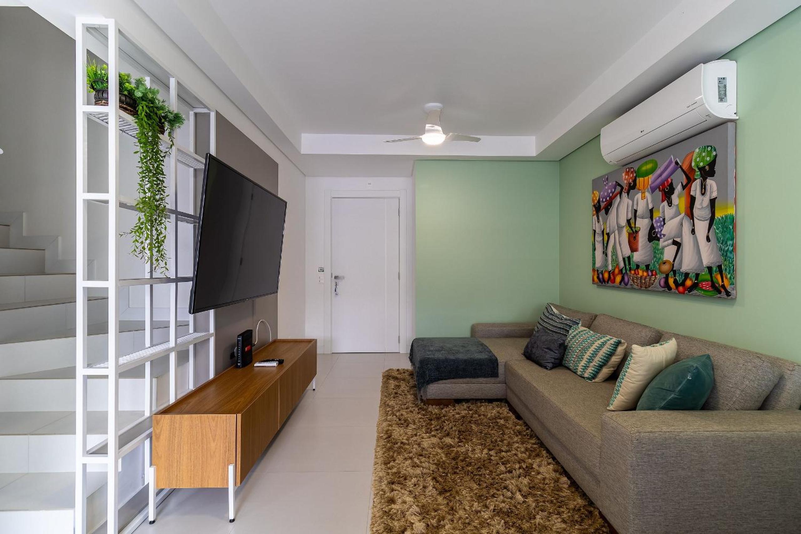 JRR - Apartments 240 meters from Jurerê Beach