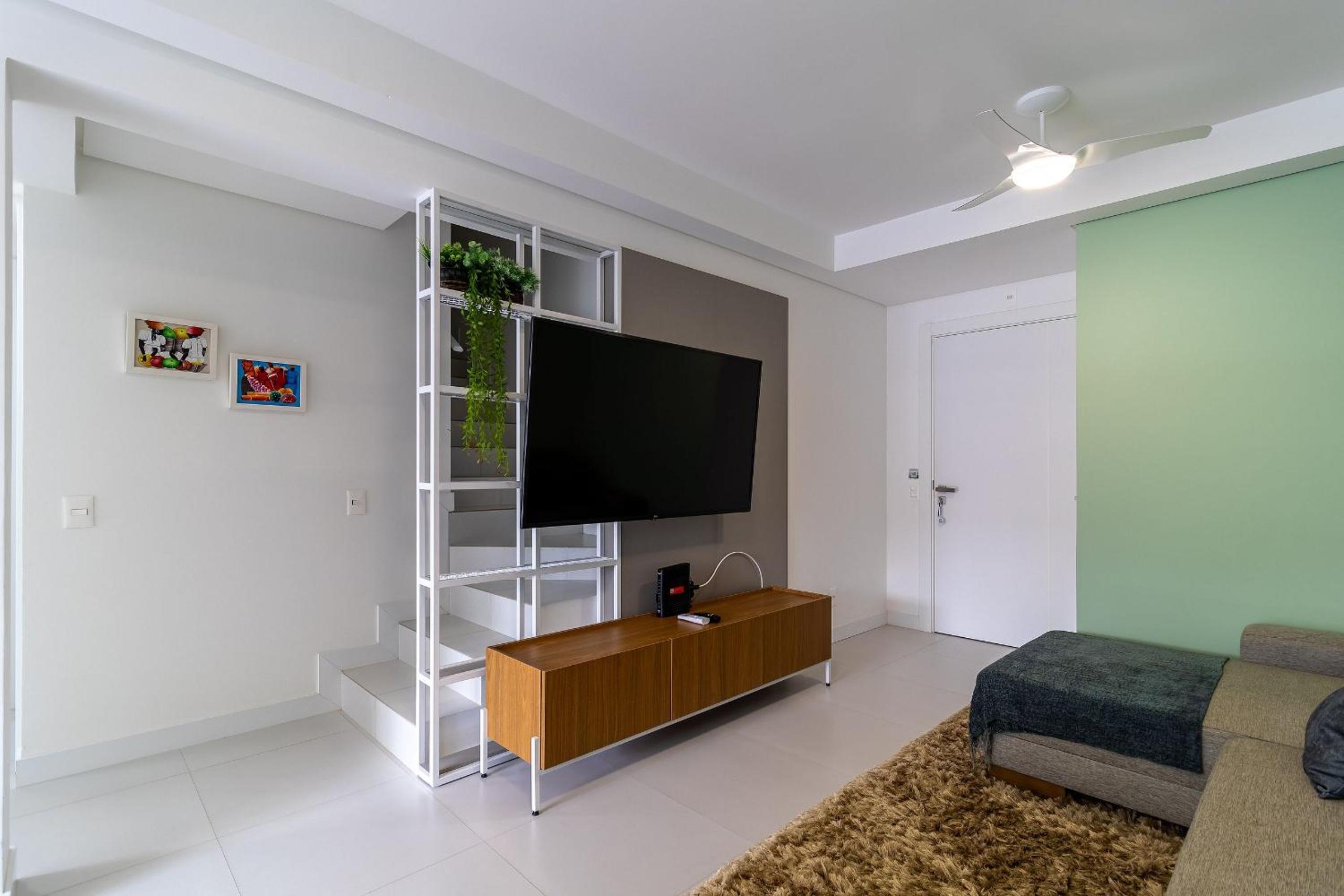 JRR - Apartments 240 meters from Jurerê Beach