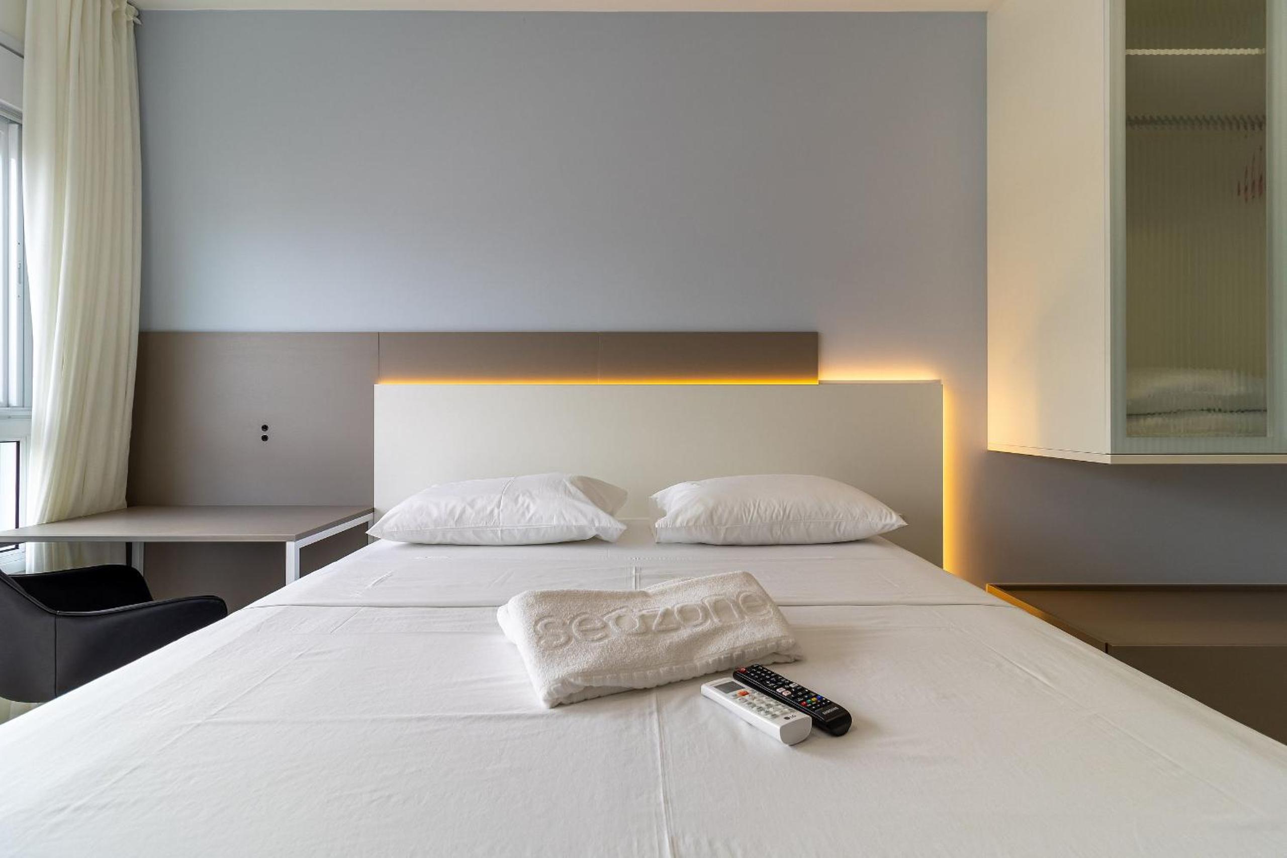 JRR - Apartments 240 meters from Jurerê Beach
