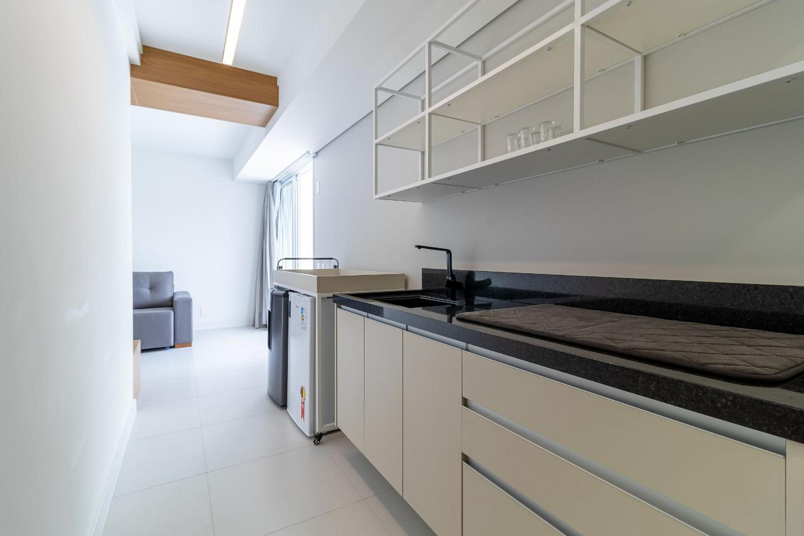 JRR - Apartments 240 meters from Jurerê Beach