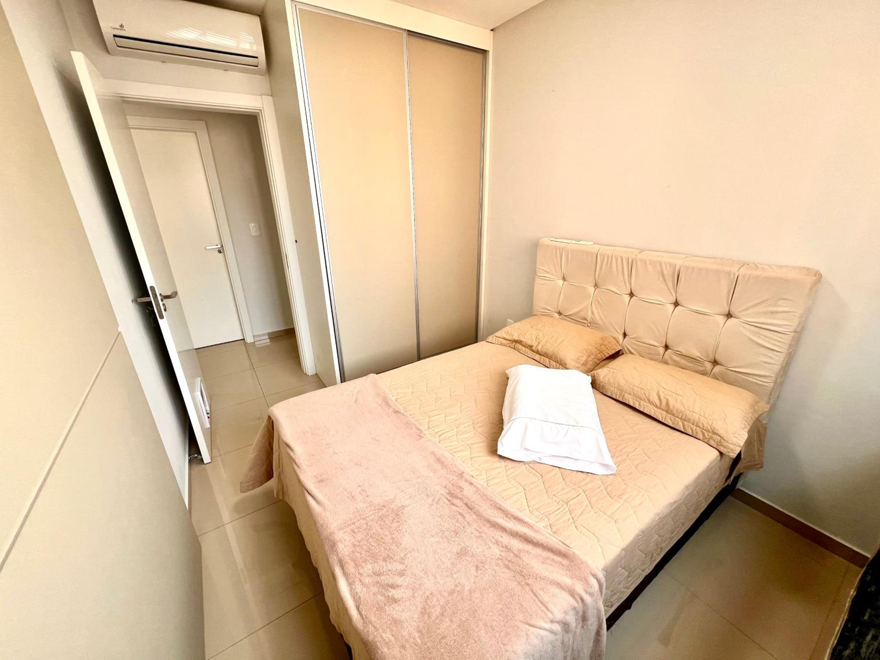 Apartamento vista mar, 2 quartos, garagem - COMPLETO