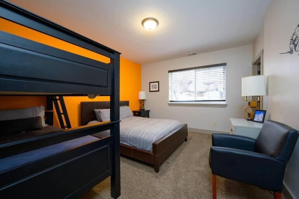 Powder Mtn Trapper Lodge TR1 Ski Retreat Game Rm
