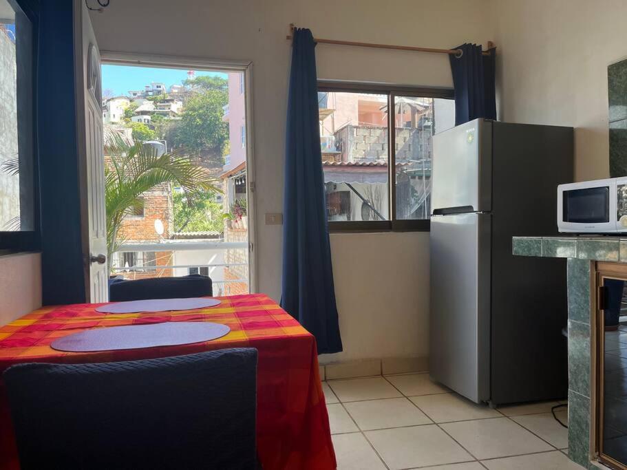 Aquiles Serdan Street- with Balcony Romantic Zone 3rd Floor view 3