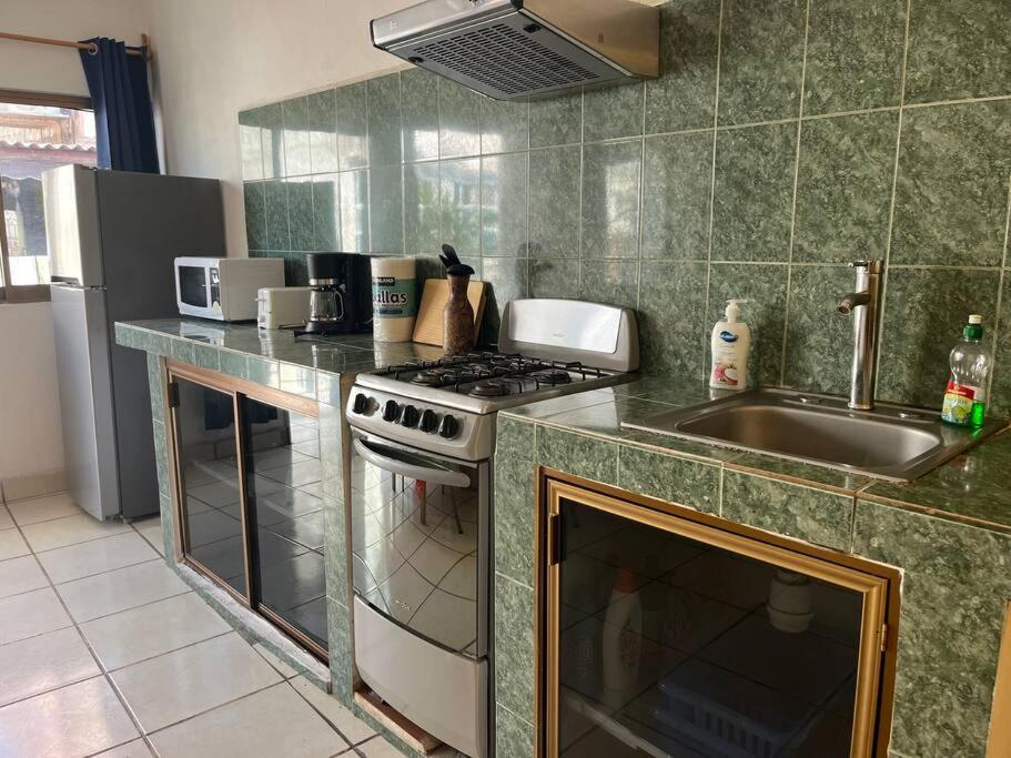 Aquiles Serdan Street- with Balcony Romantic Zone 3rd Floor view 5