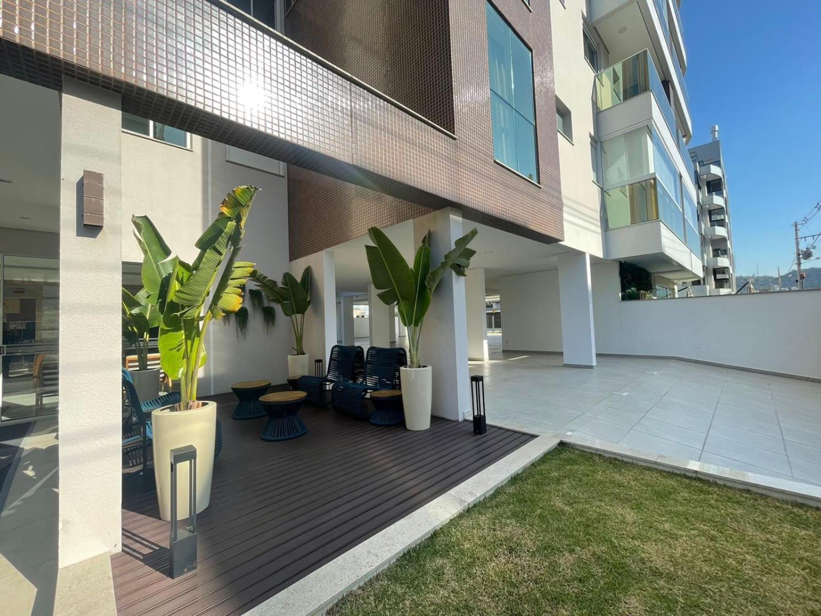 Cód 70 - Apartamento á 280m do mar