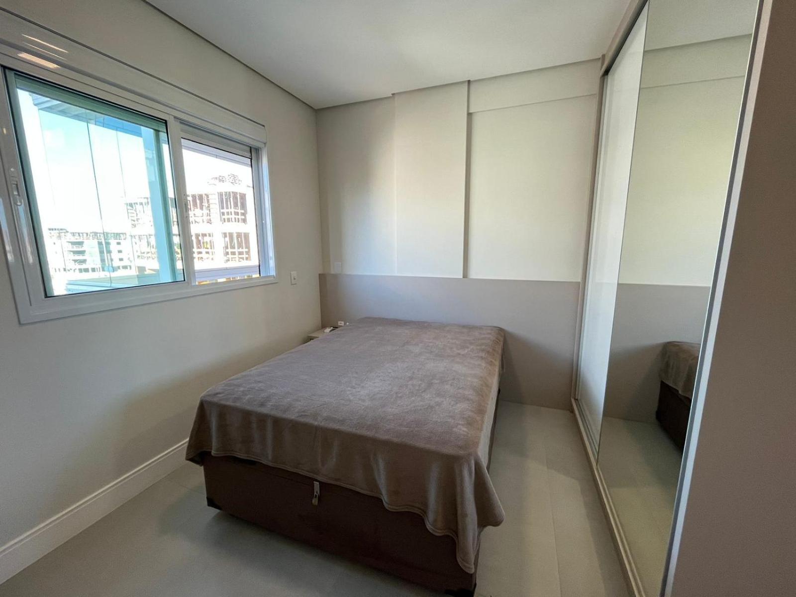 Cód 70 - Apartamento á 280m do mar