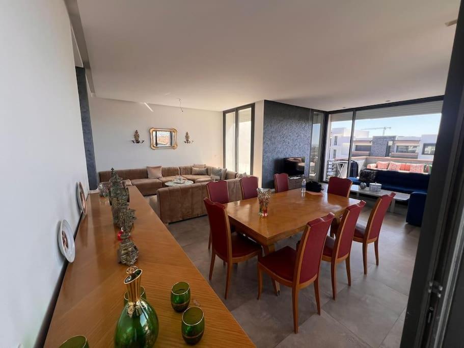 150 M2 Appartement Residence Picine Tamaris view 2