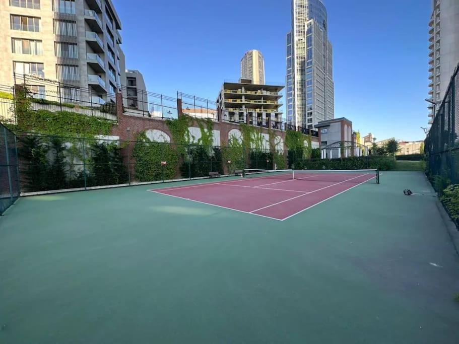Modern Luxury apt at Sinpas Queen