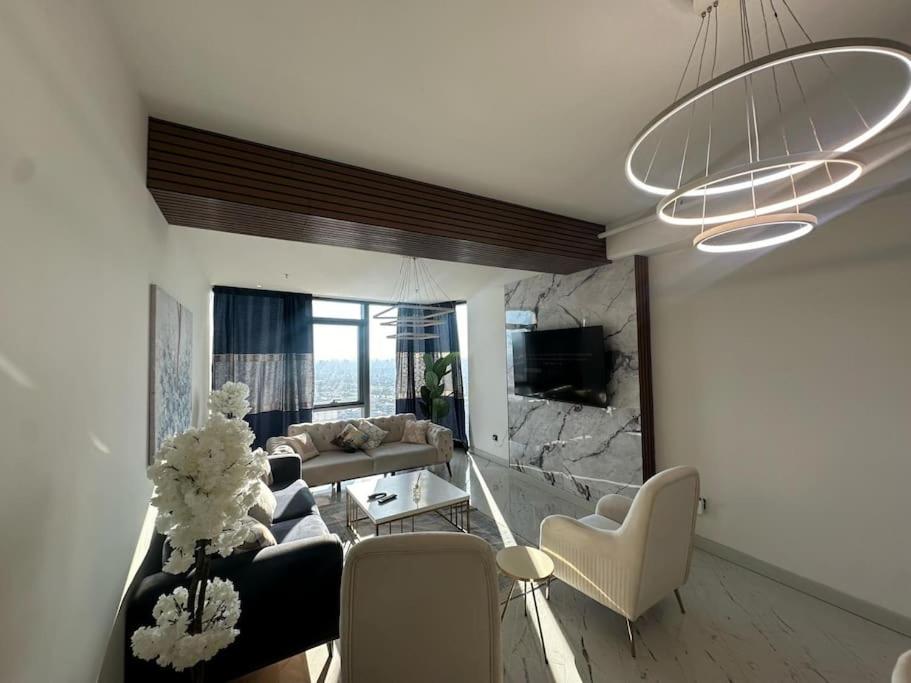 Modern Luxury apt at Sinpas Queen
