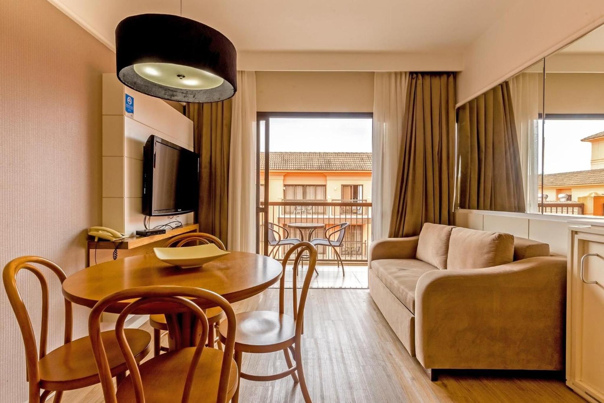 Modern Studios by the Sea - Jurerê Beach Village JBVTOP