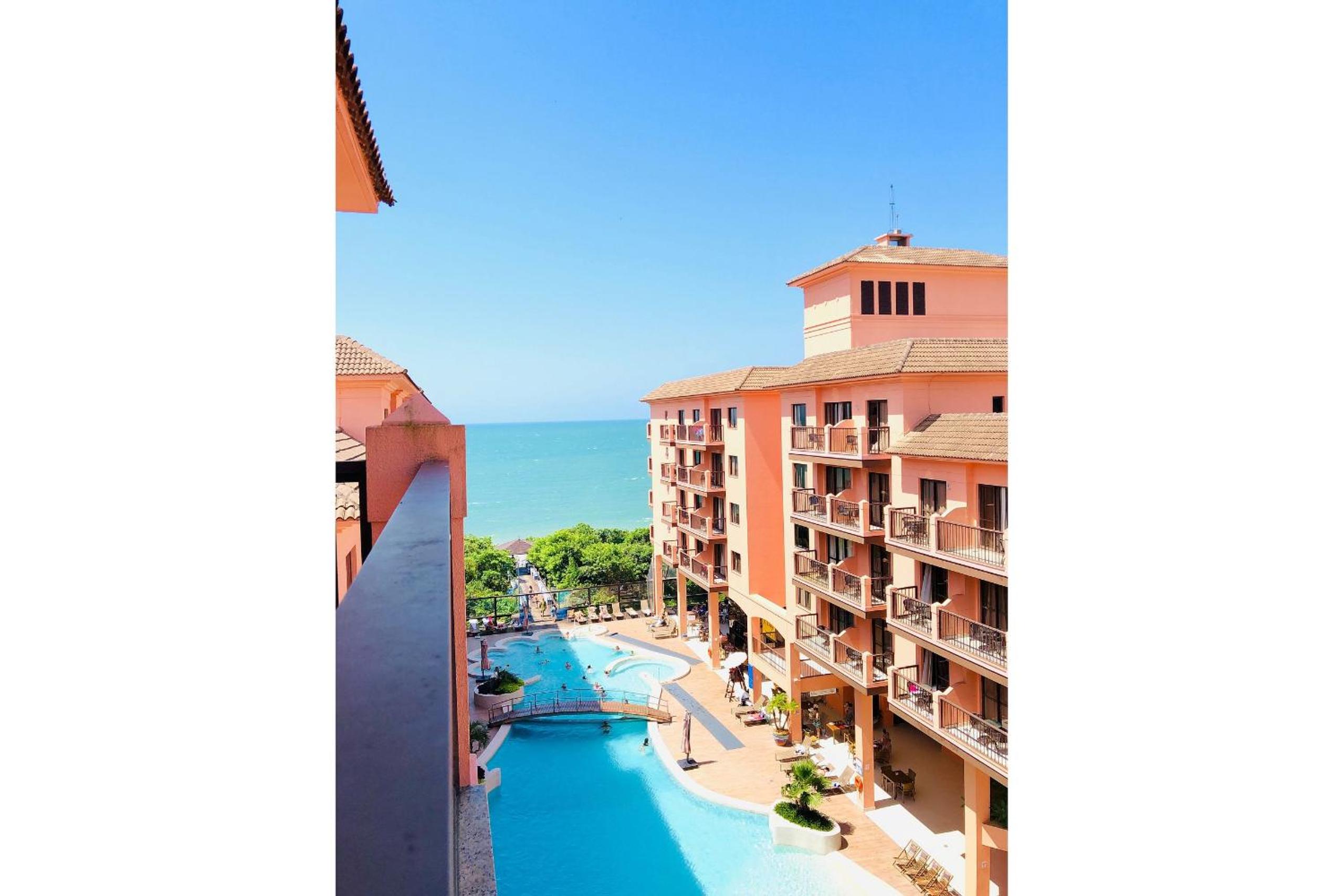 Modern Studios by the Sea - Jurerê Beach Village JBVTOP