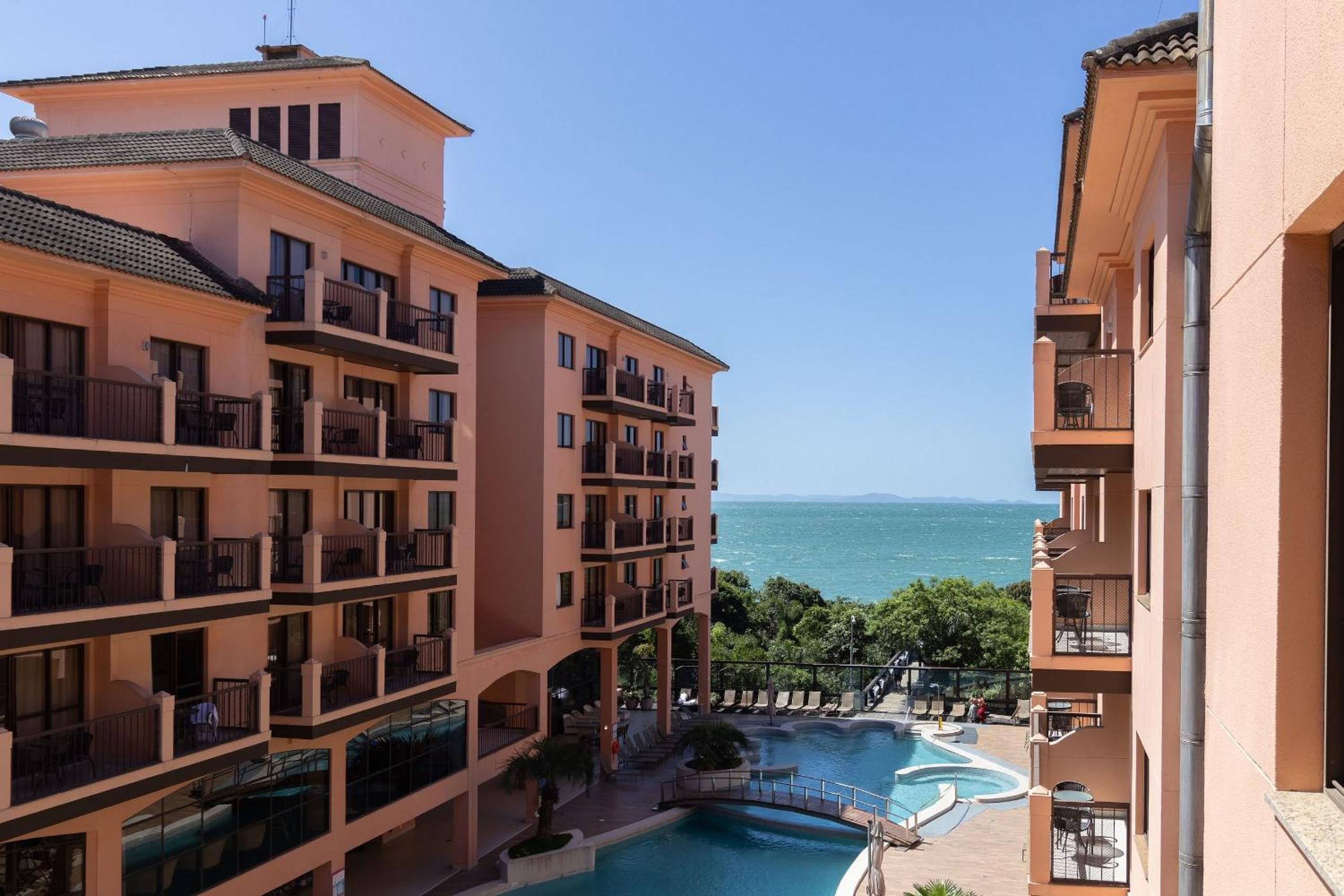 Modern Studios by the Sea - Jurerê Beach Village JBVTOP