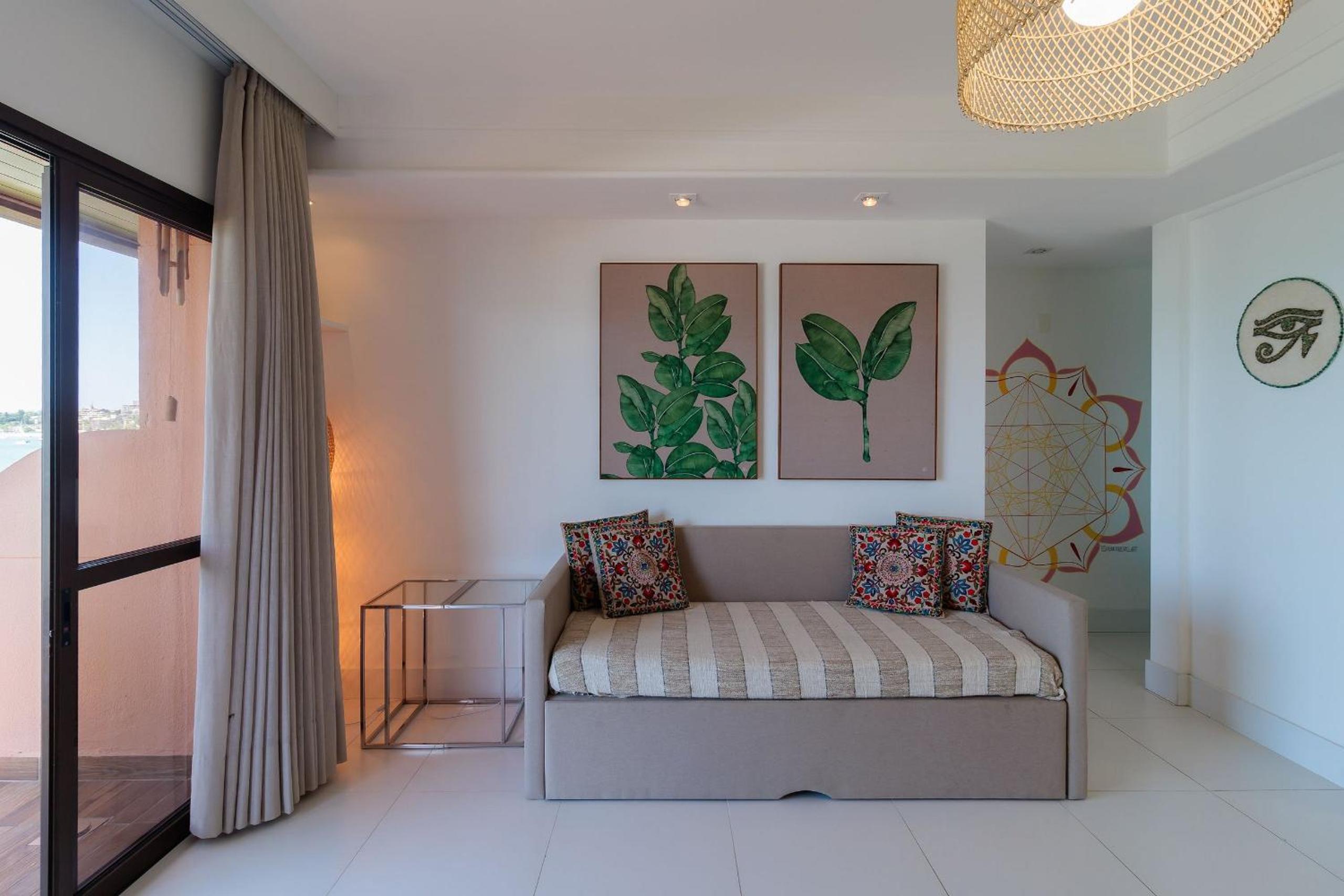 Modern Studios by the Sea - Jurerê Beach Village JBVTOP