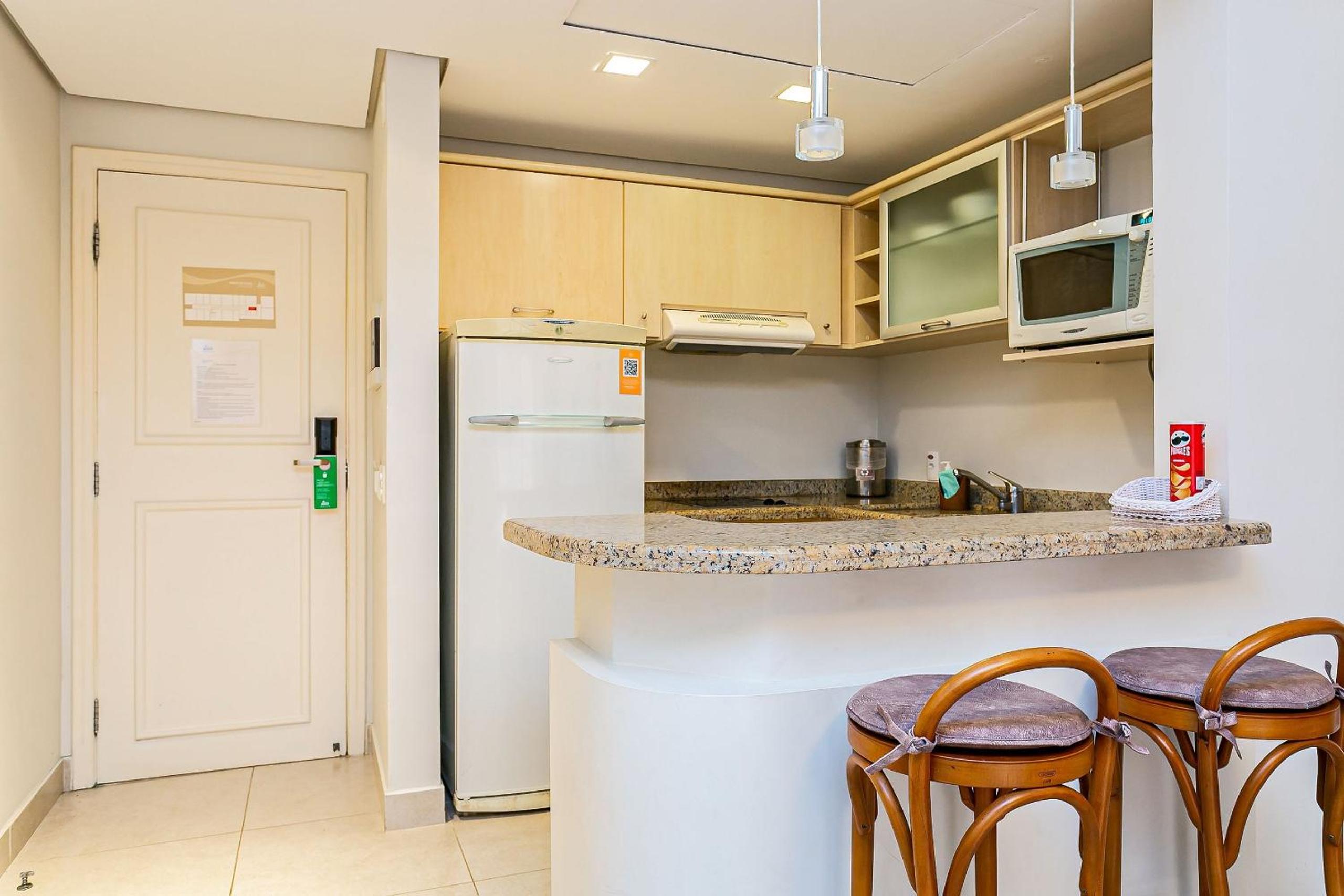 Modern Studios by the Sea - Jurerê Beach Village JBVTOP