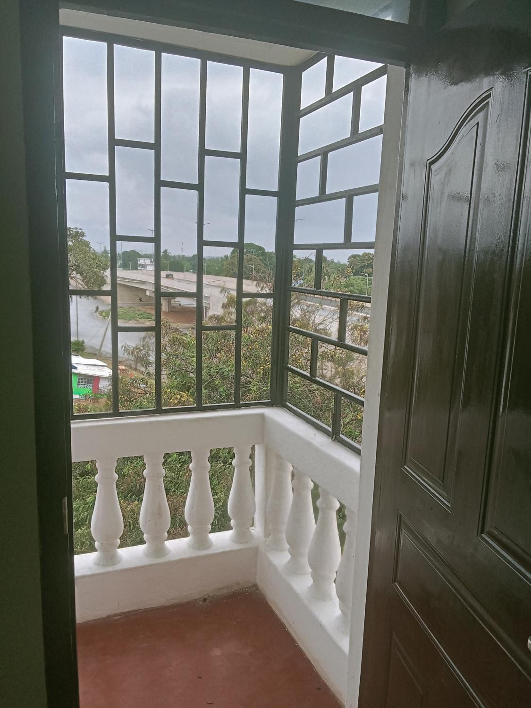 Ferry Gardens Residence view 5