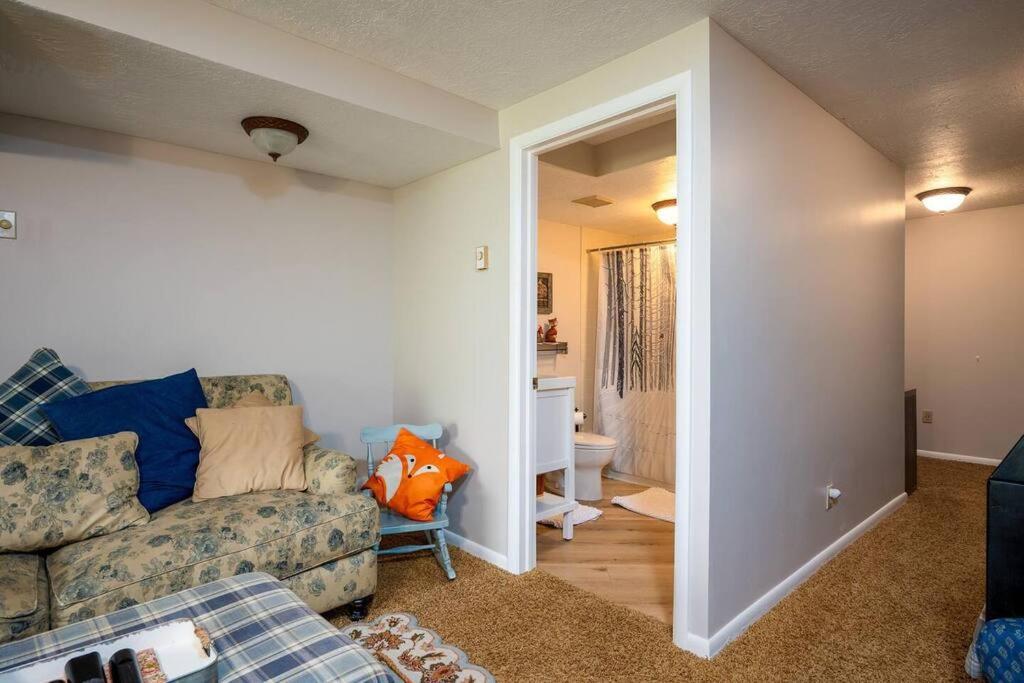 Creekside Comfort with Resort Amenities