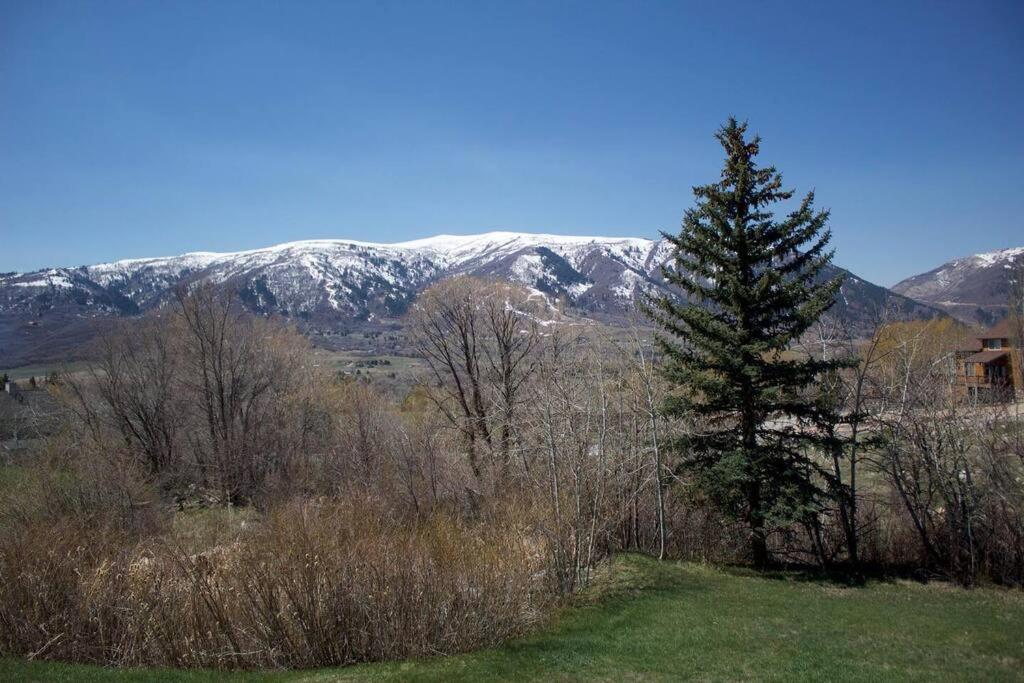 Creekside Comfort with Resort Amenities