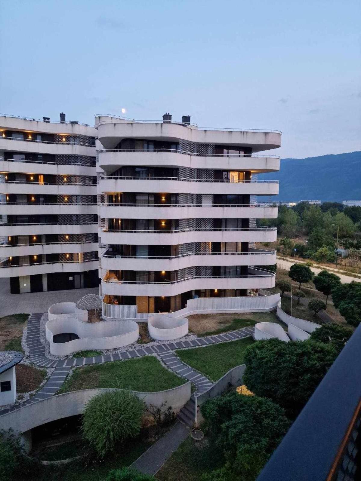 Walter Residence