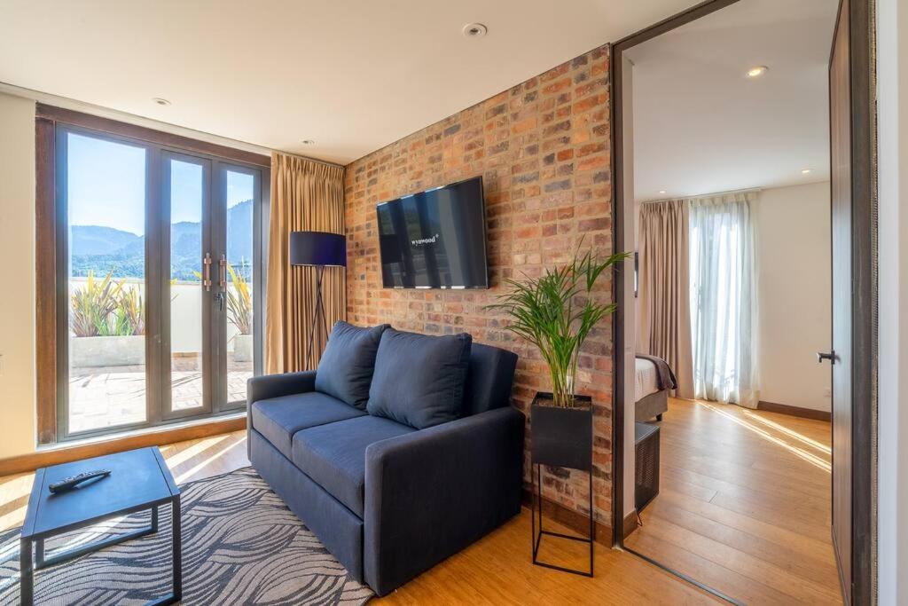 Stylish 2 Masters with Patio and View