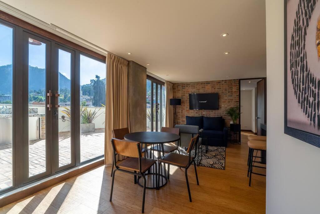Stylish 2 Masters with Patio and View