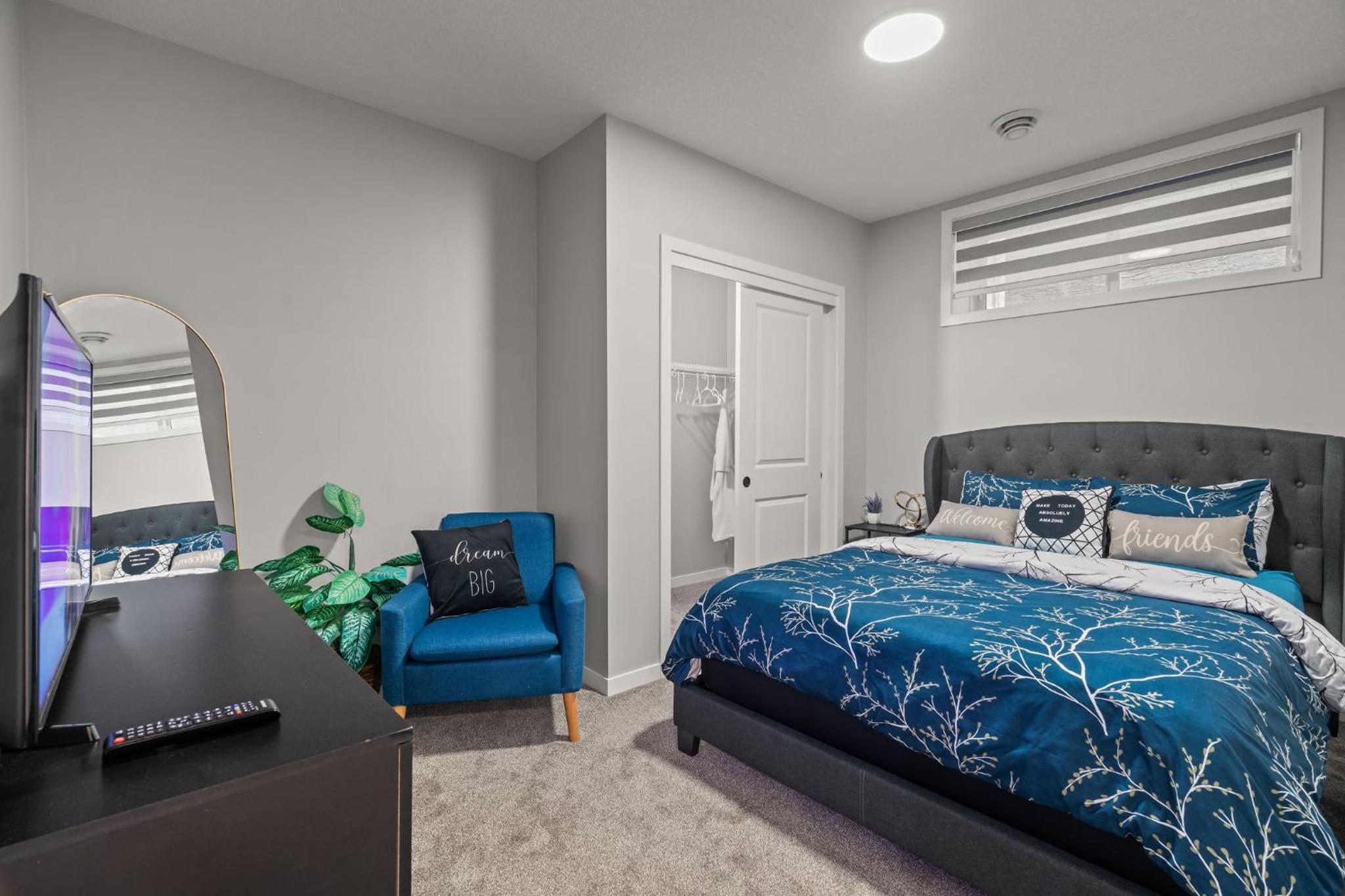 Meriweather - Calgary Breathtaking 1-bedroom apartment