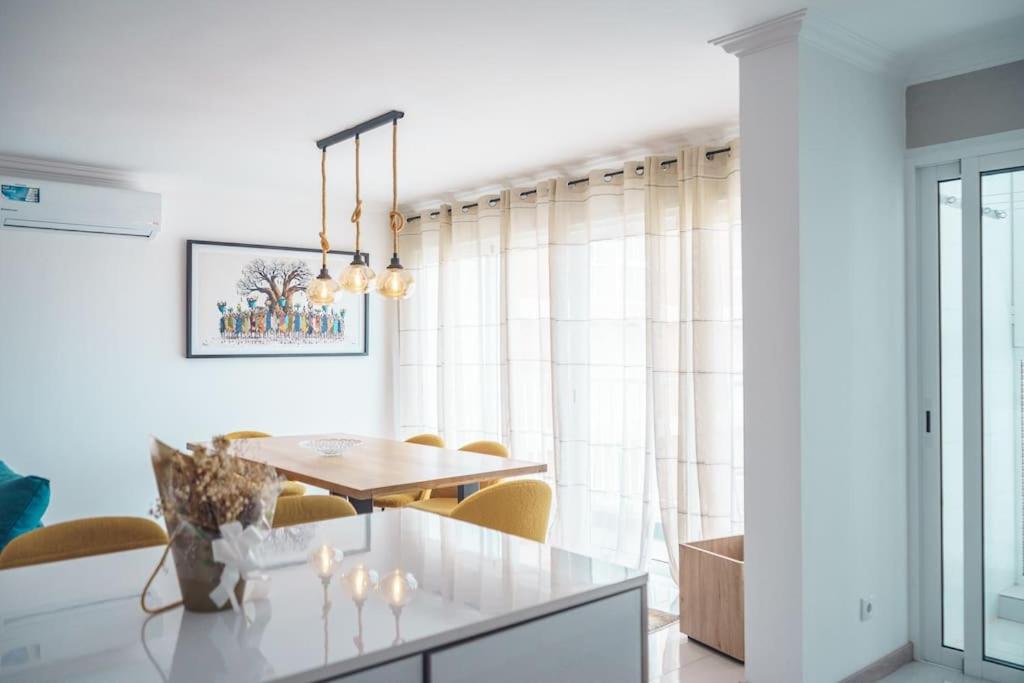 Modern 3-brd apt in Copacabana with seaview - LCGR
