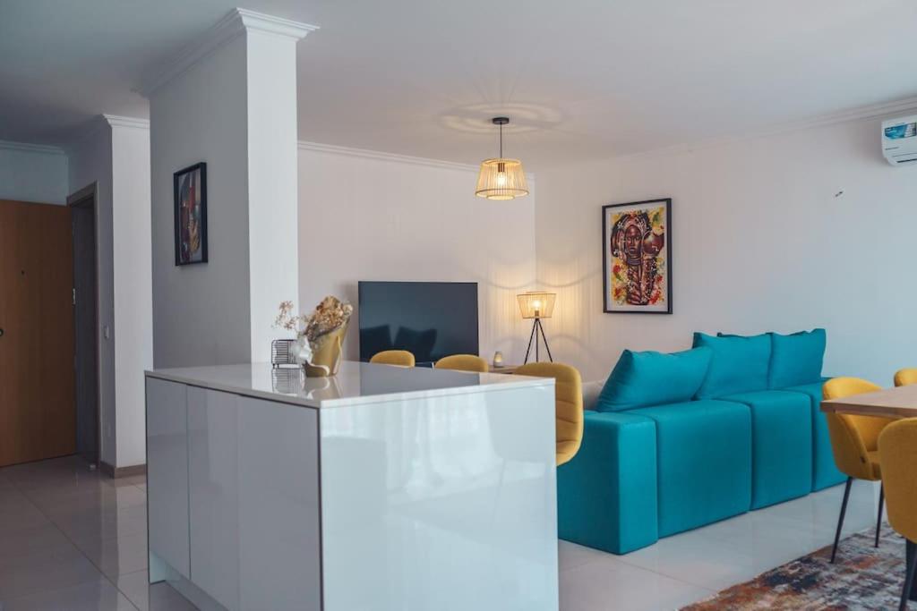 Modern 3-brd apt in Copacabana with seaview - LCGR