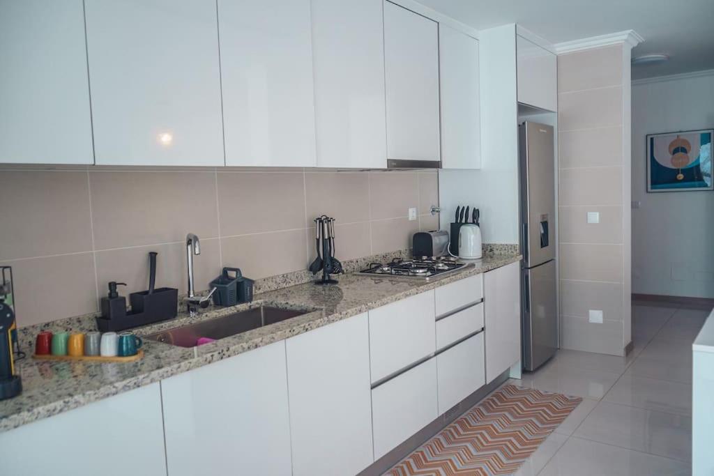 Modern 3-brd apt in Copacabana with seaview - LCGR