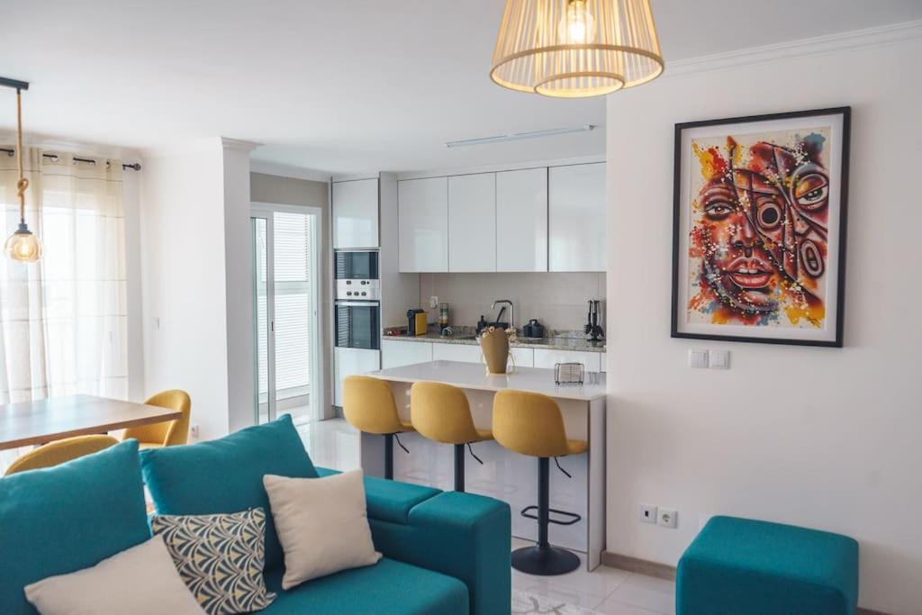 Modern 3-brd apt in Copacabana with seaview - LCGR