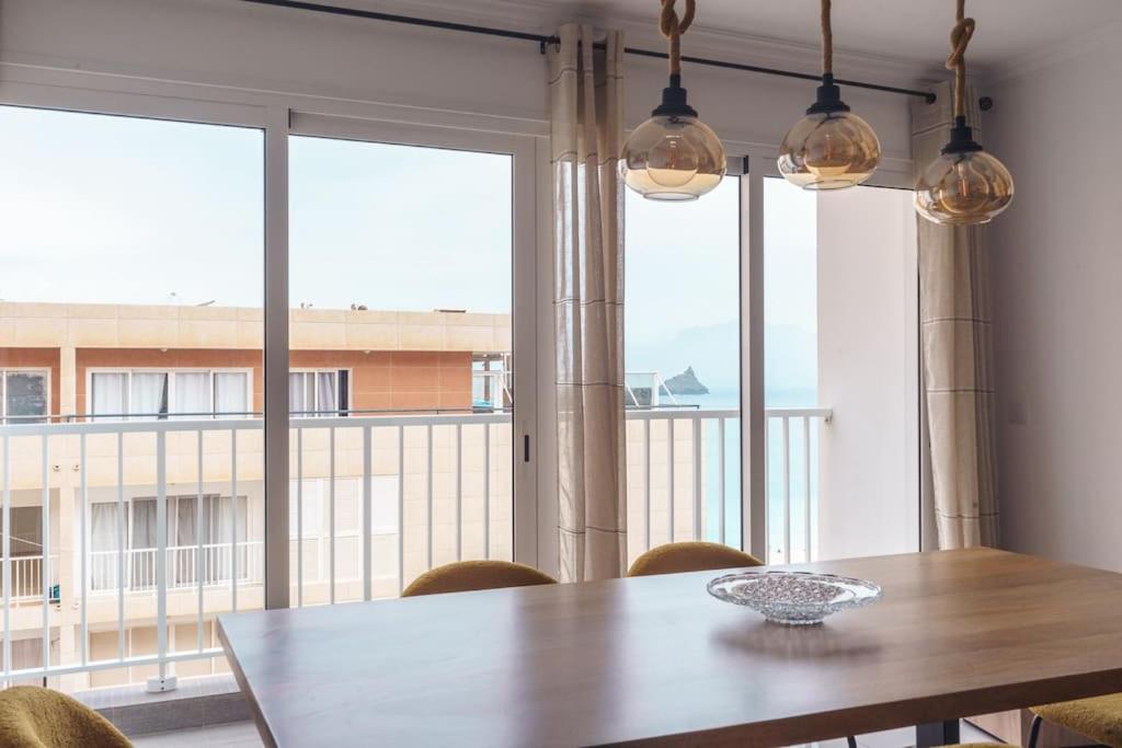 Modern 3-brd apt in Copacabana with seaview - LCGR