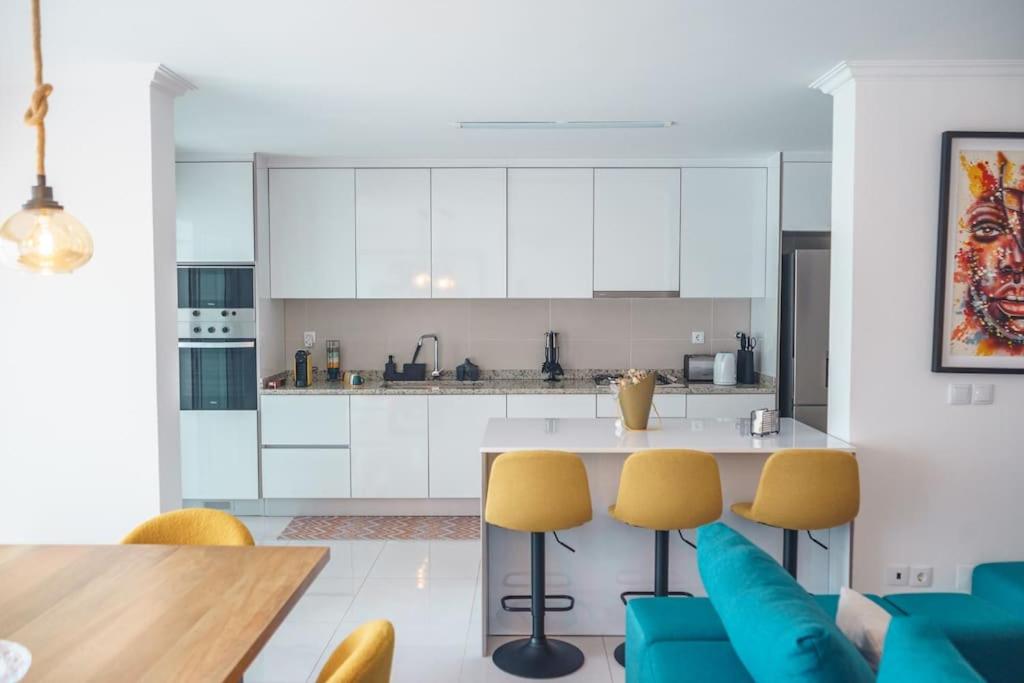 Modern 3-brd apt in Copacabana with seaview - LCGR