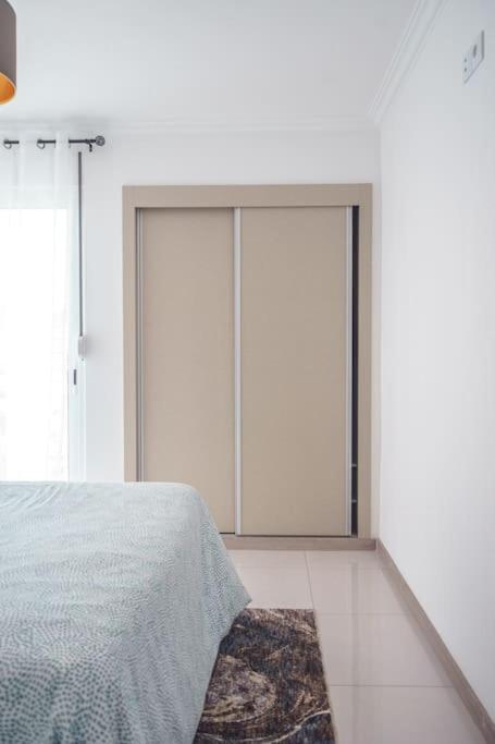Modern 3-brd apt in Copacabana with seaview - LCGR