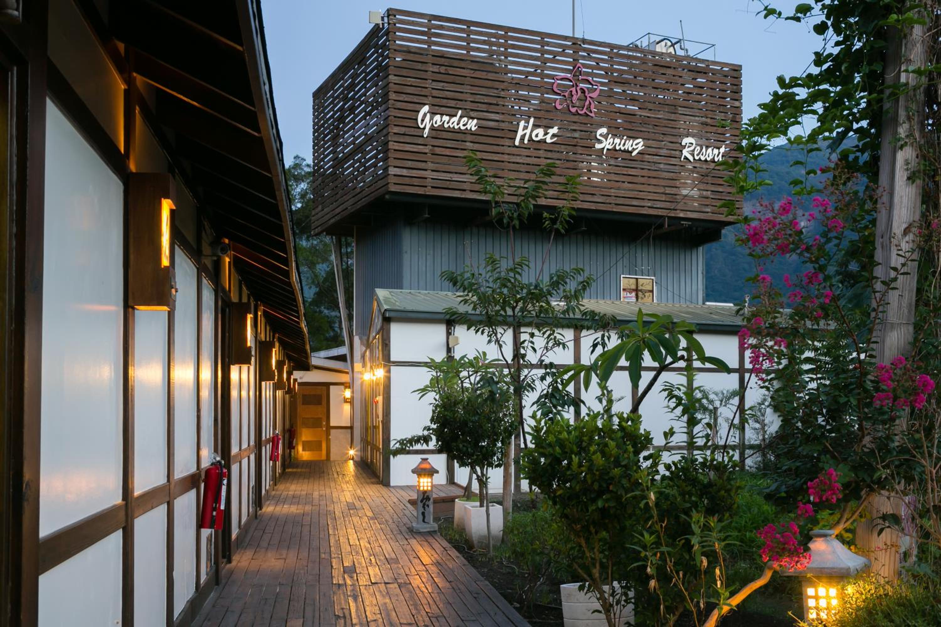 Grand Orchid Resort Villa