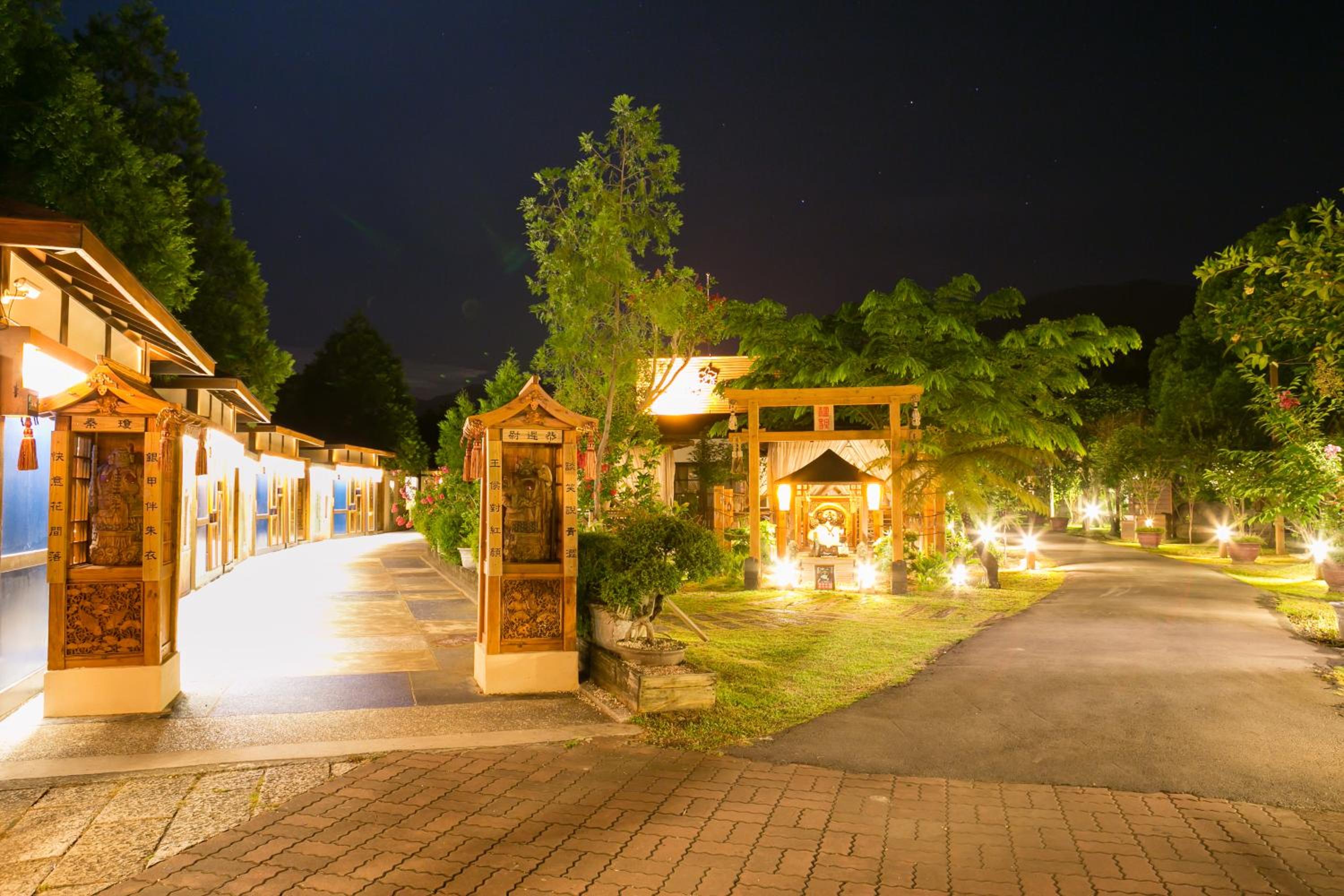 Grand Orchid Resort Villa